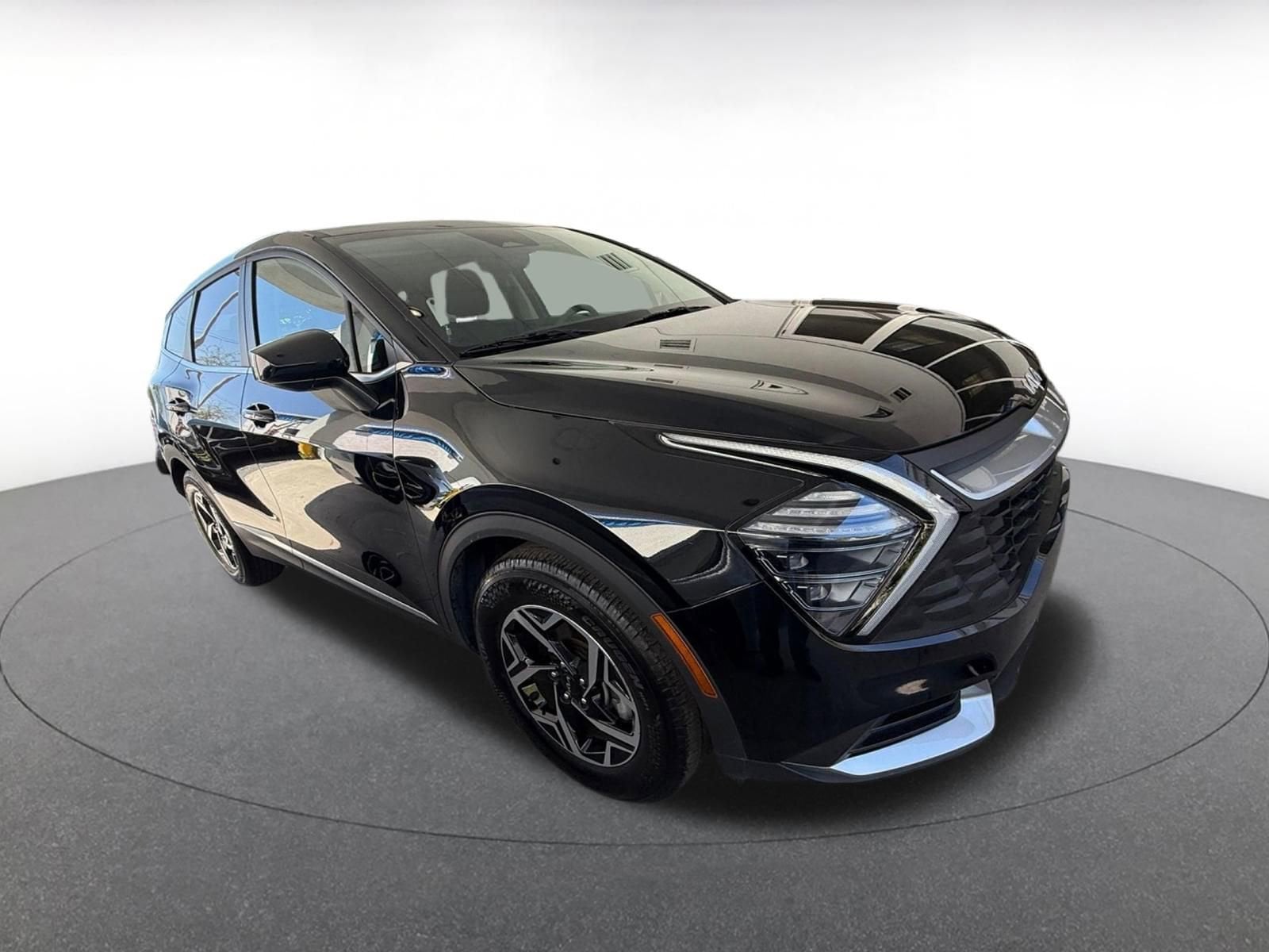 Thumbnail: 2025 Kia Sportage - 1