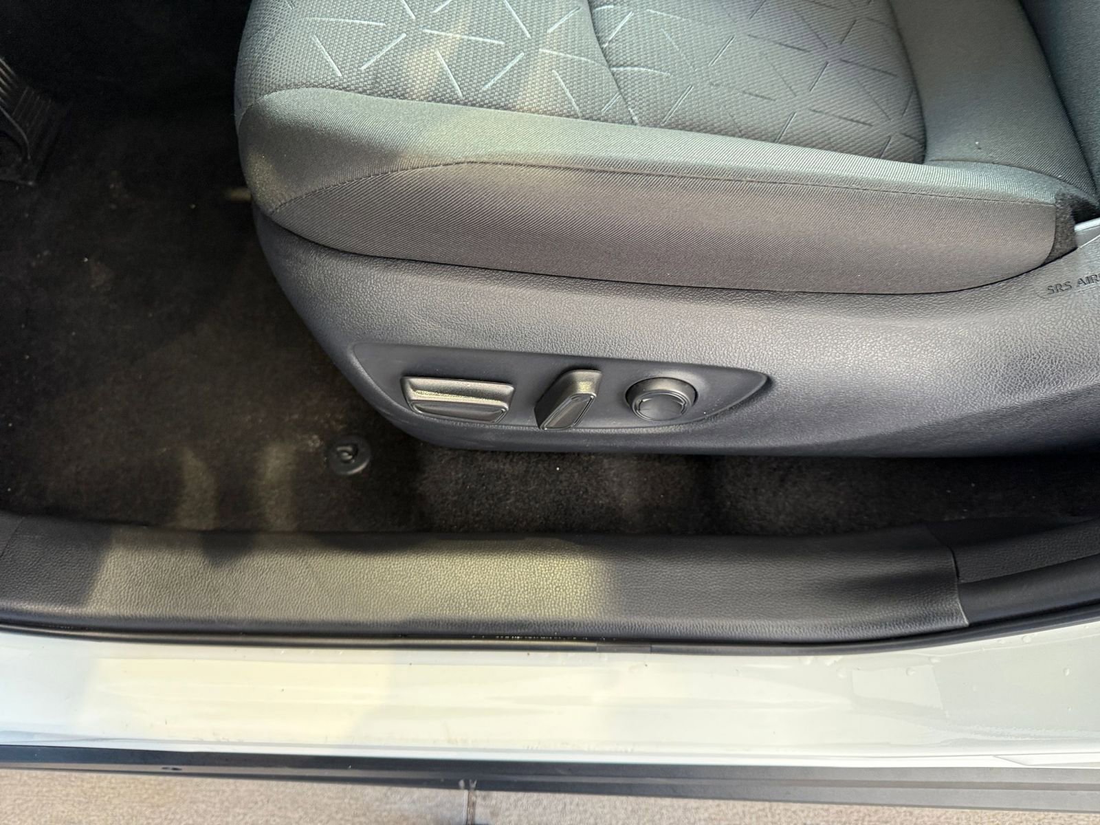 Thumbnail: 2025 Toyota RAV4 - 24