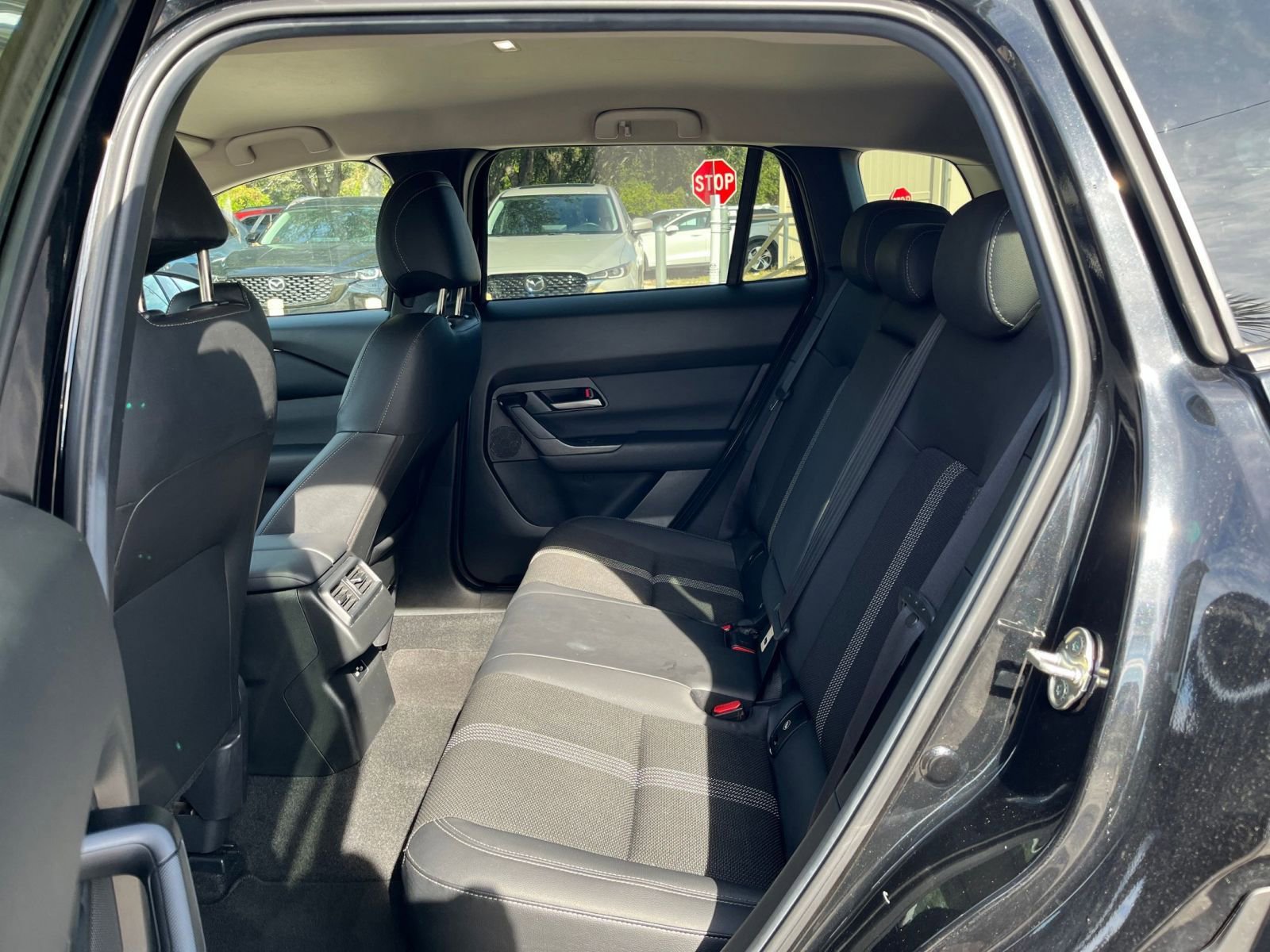 Thumbnail: 2025 Mazda CX-50 - 25