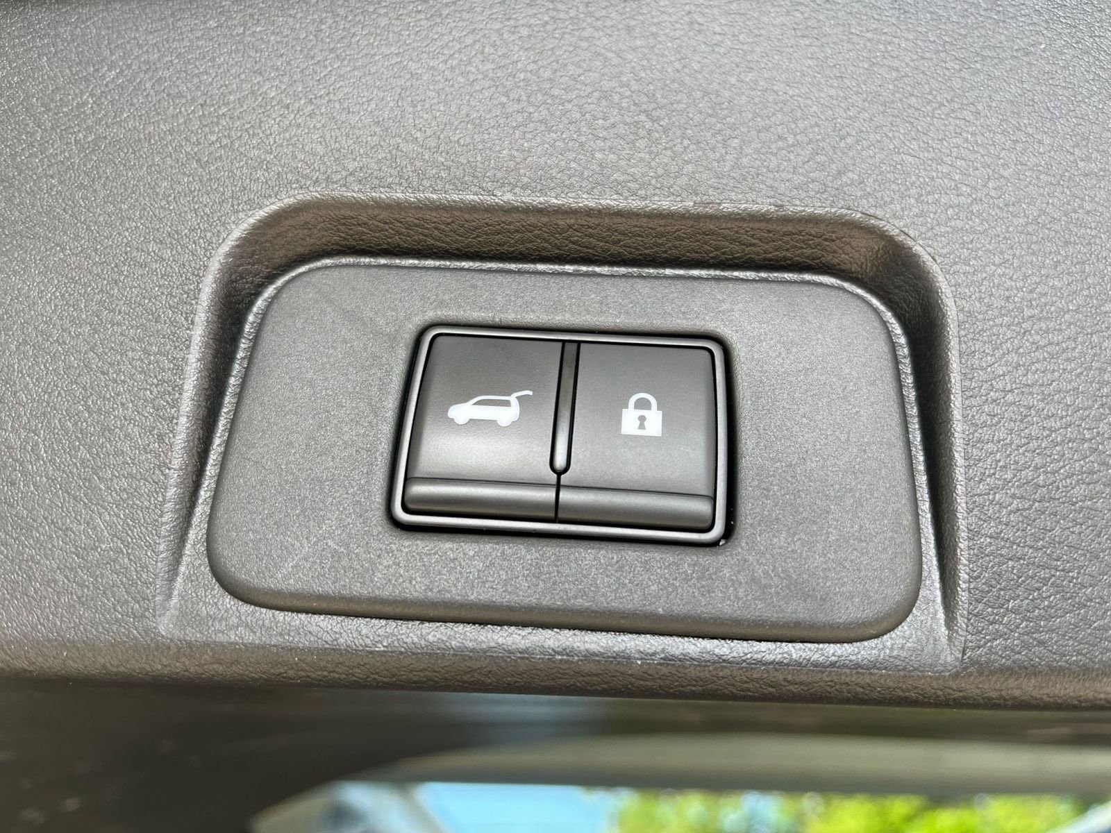 Thumbnail: 2025 Nissan Rogue - 23