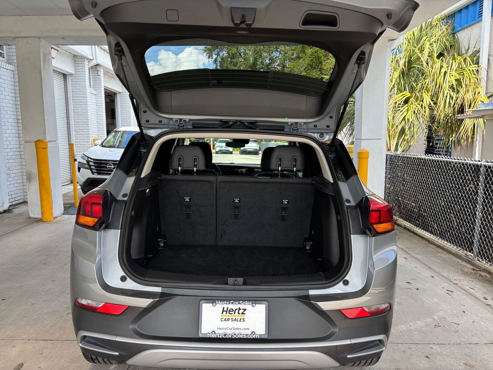 Thumbnail: 2025 Buick Encore GX - 31