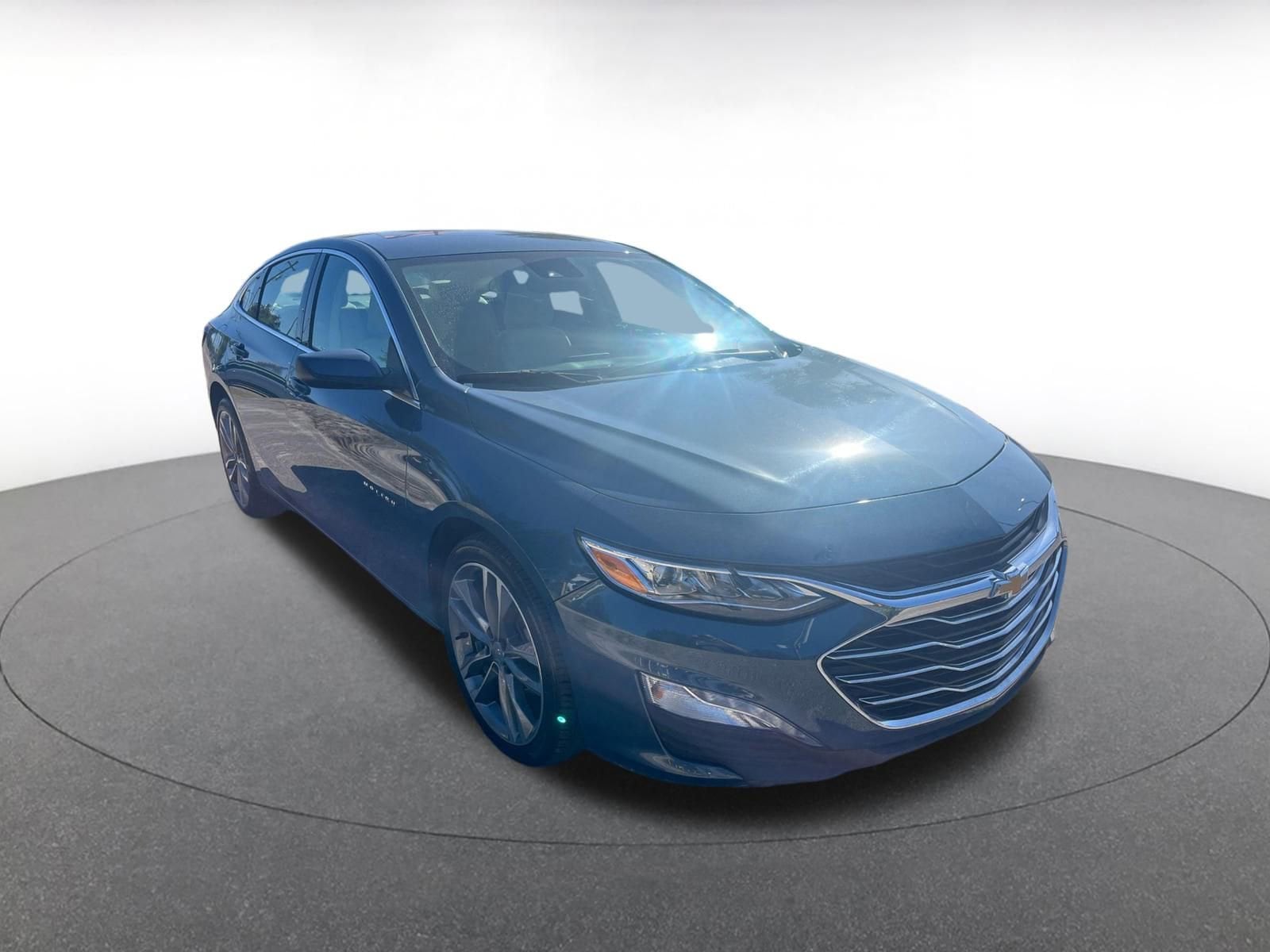 Thumbnail: 2024 Chevrolet Malibu - 1