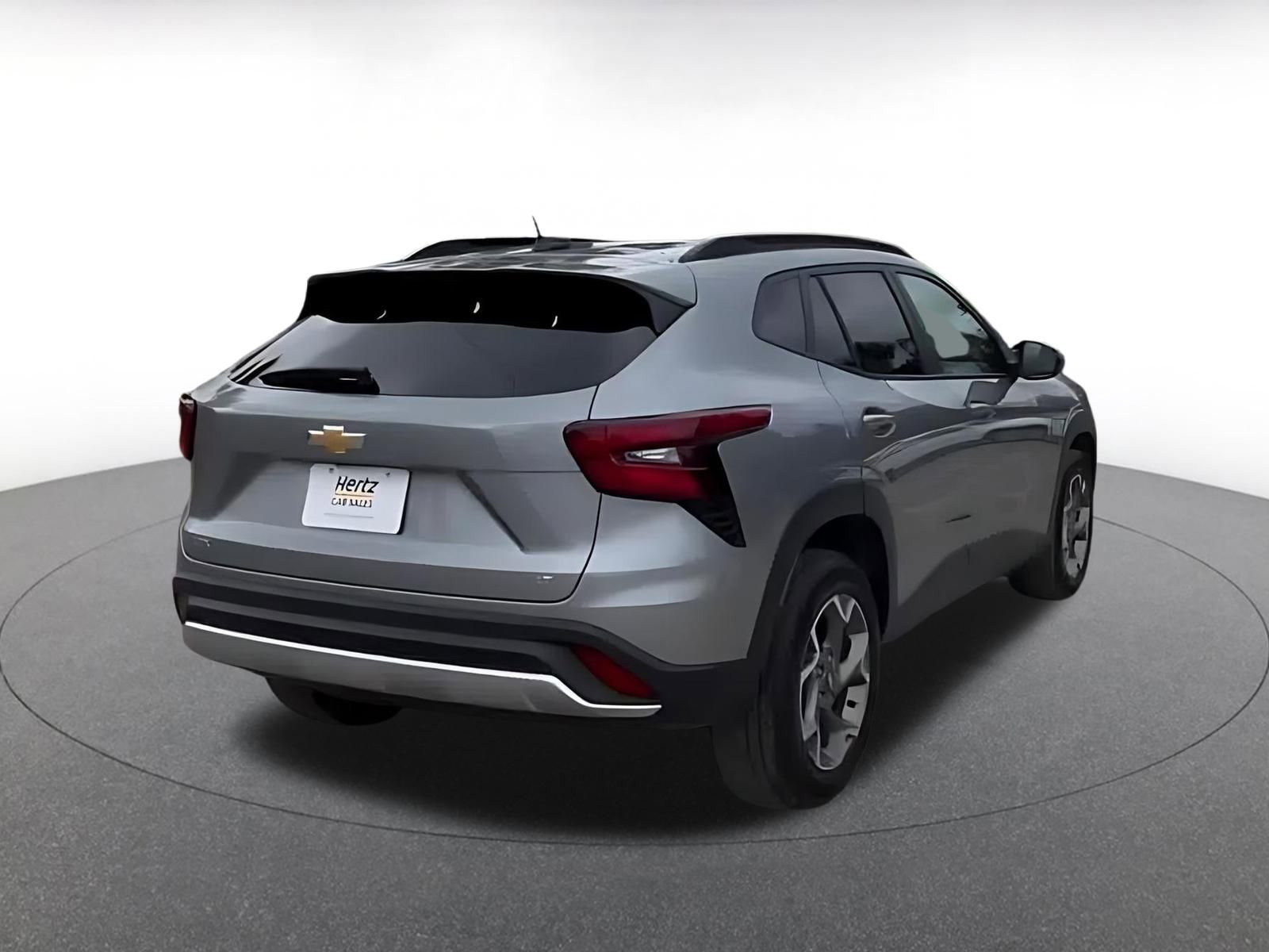 Thumbnail: 2025 Chevrolet Trax - 15