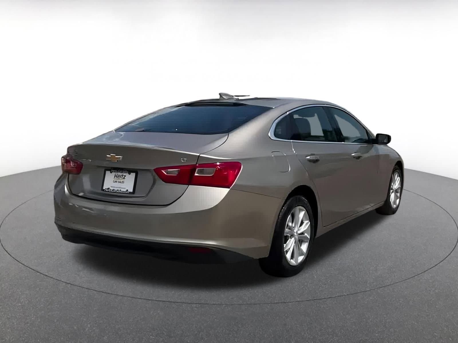 Thumbnail: 2023 Chevrolet Malibu - 13