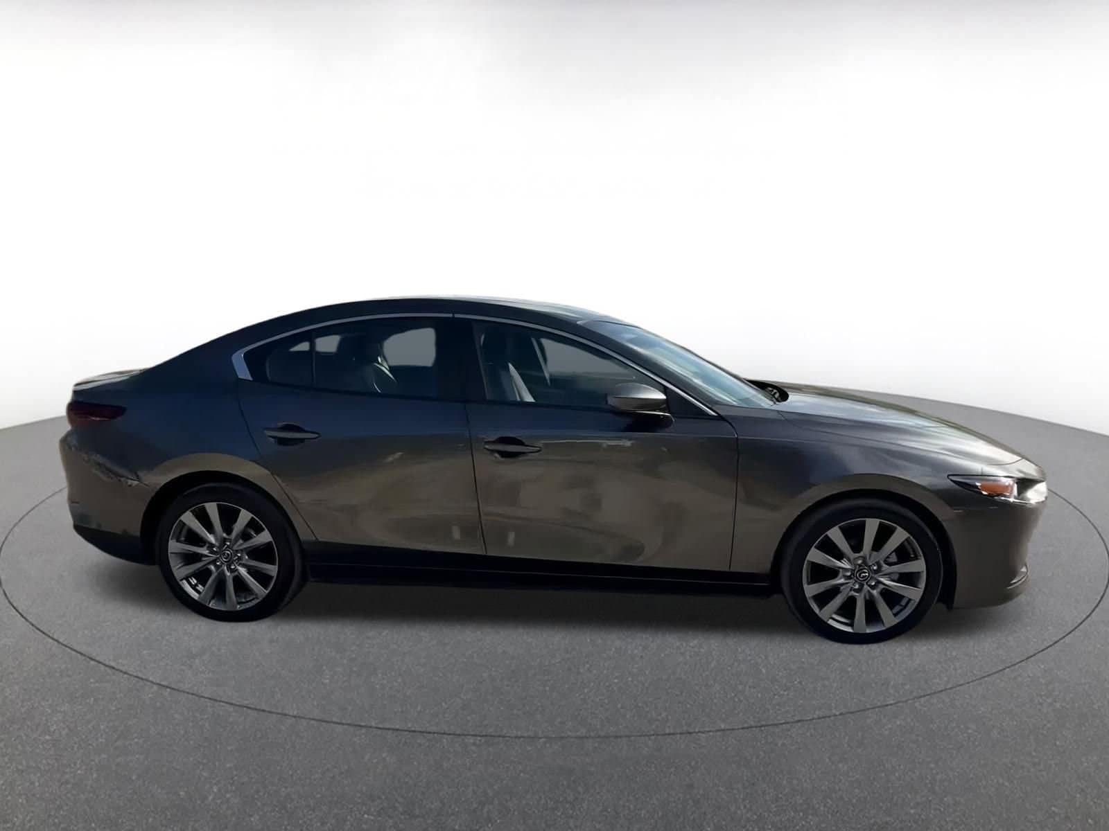 Thumbnail: 2025 Mazda Mazda3 - 16