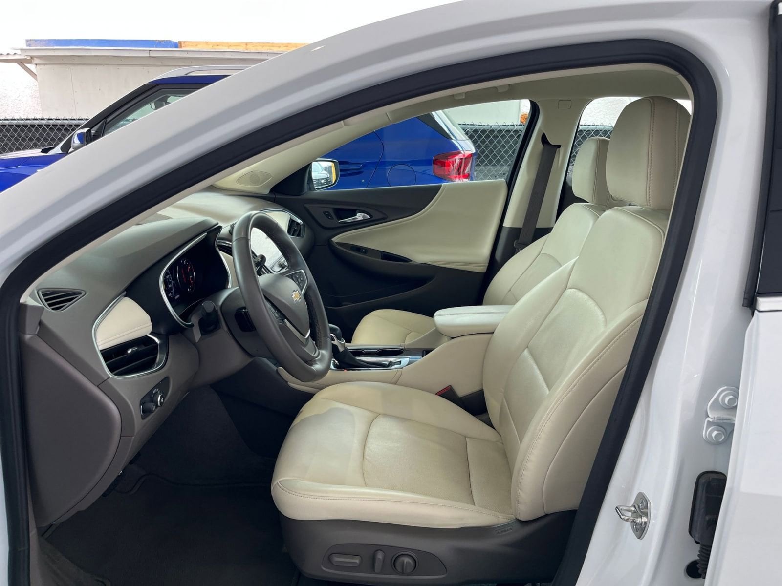 Thumbnail: 2024 Chevrolet Malibu - 27