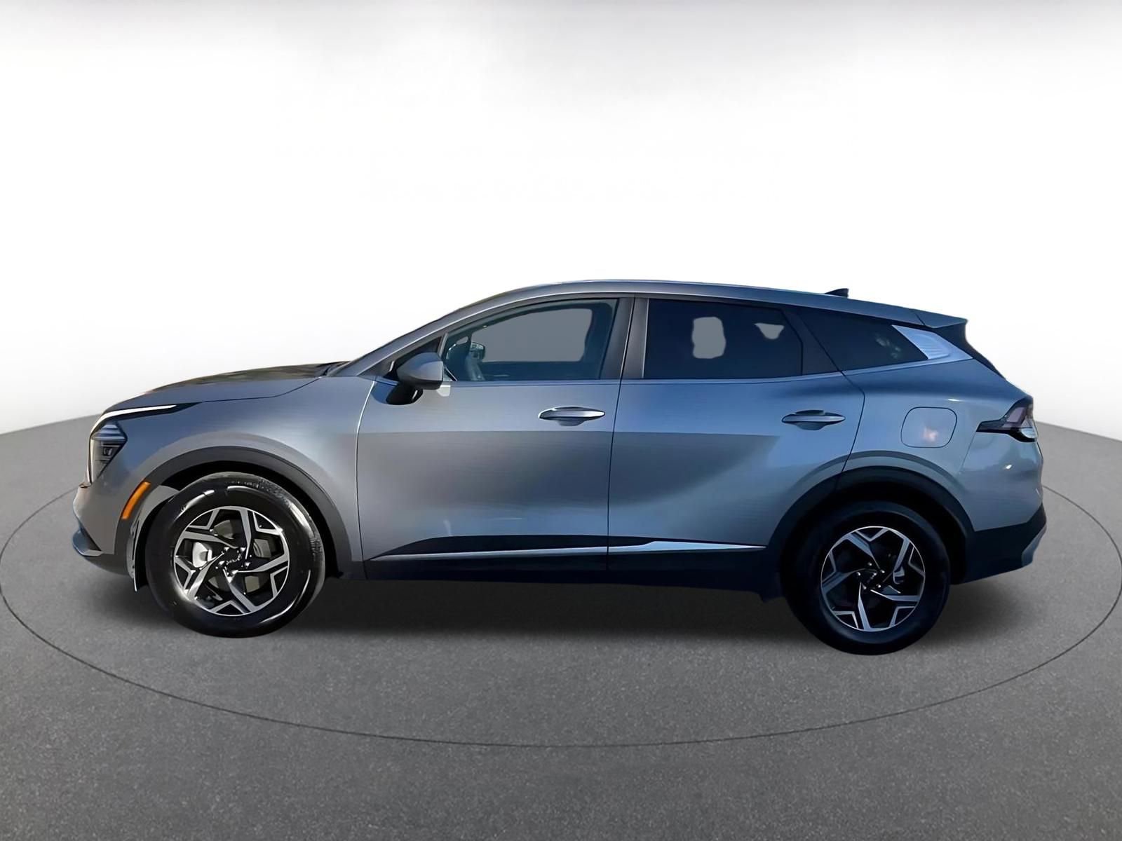 Thumbnail: 2025 Kia Sportage - 9