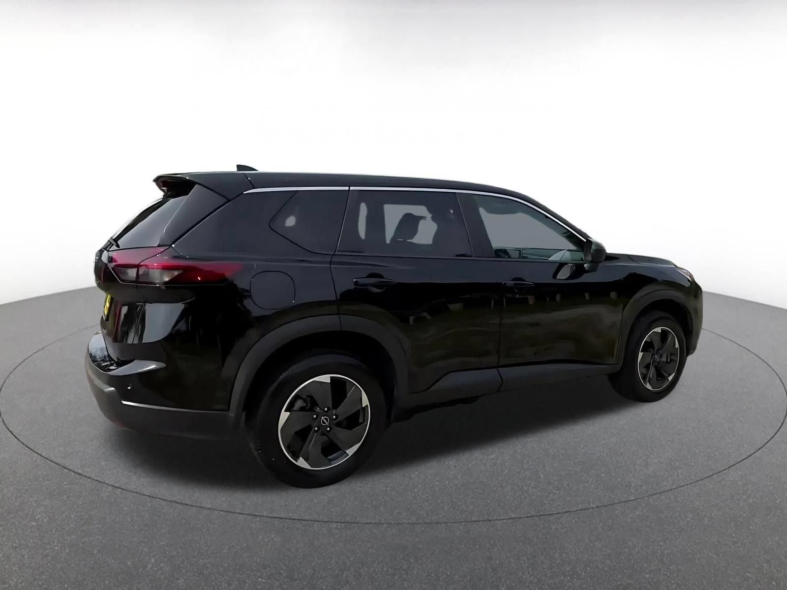 Thumbnail: 2025 Nissan Rogue - 14