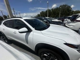 Thumbnail: 2024 Chevrolet Trax - 2