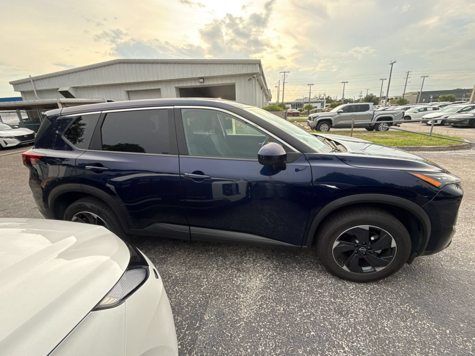 Thumbnail: 2025 Nissan Rogue - 8