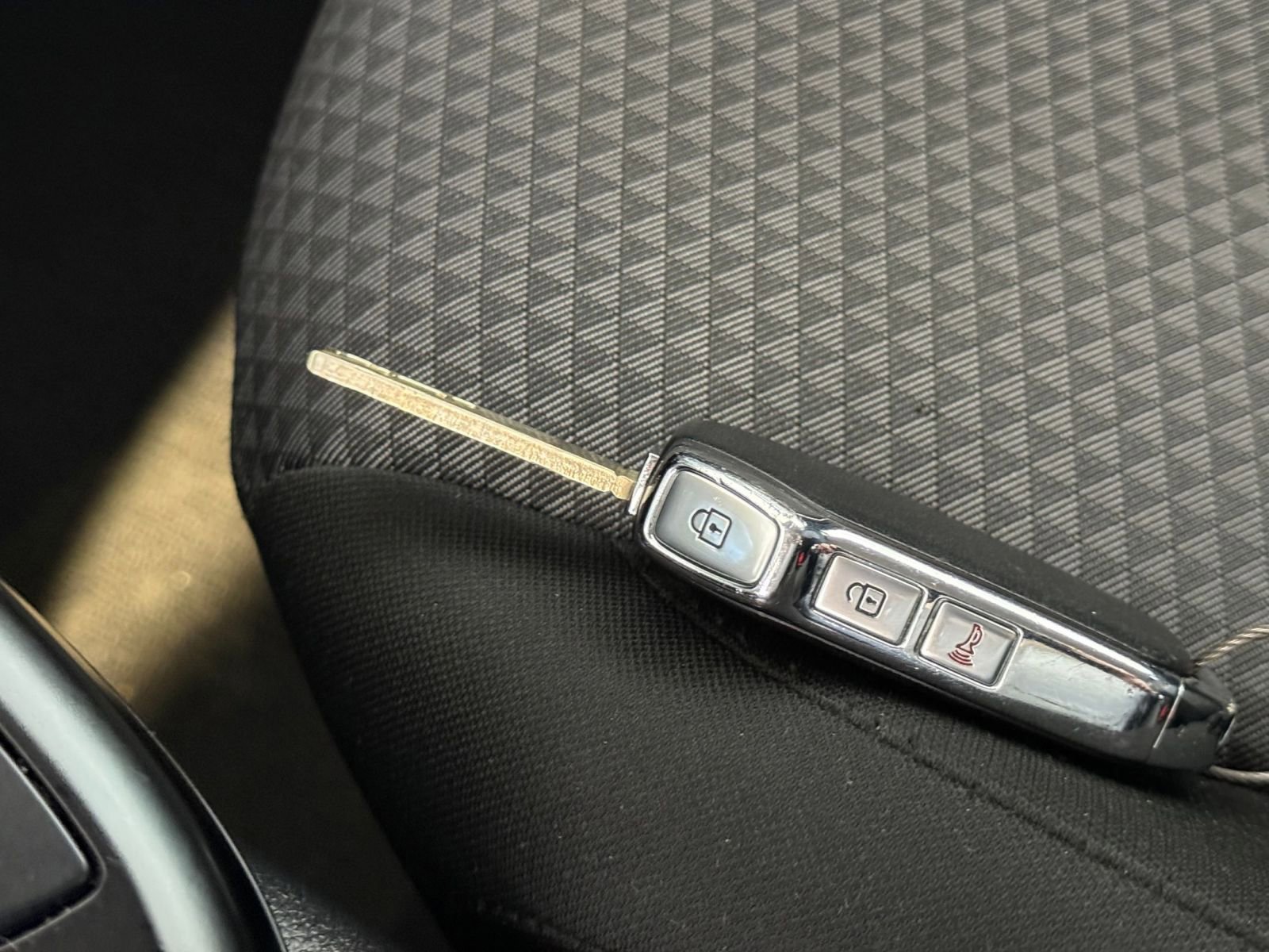 Thumbnail: 2025 Kia Soul - 22