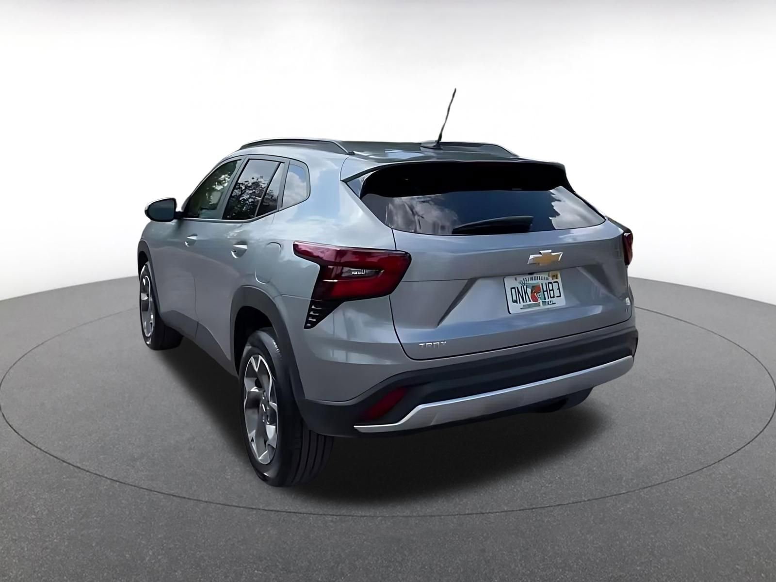 Thumbnail: 2025 Chevrolet Trax - 11