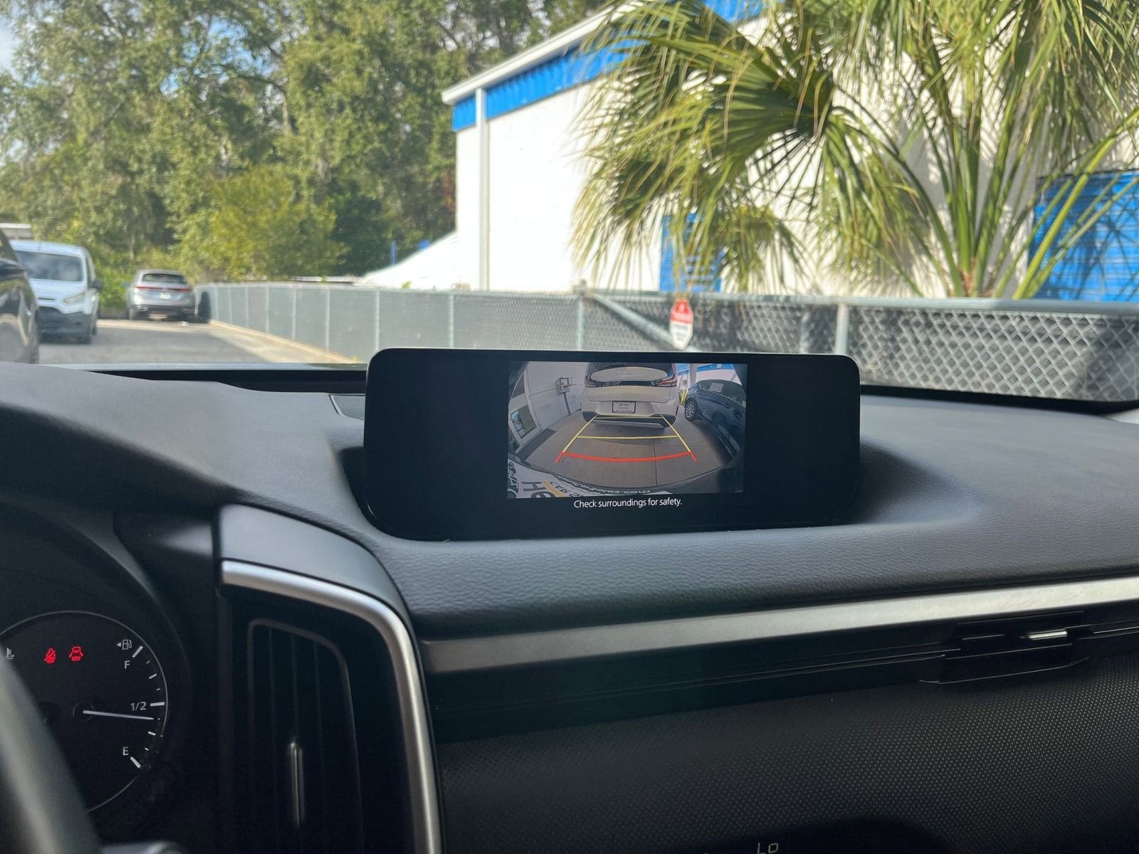 Thumbnail: 2025 Mazda CX-50 - 17