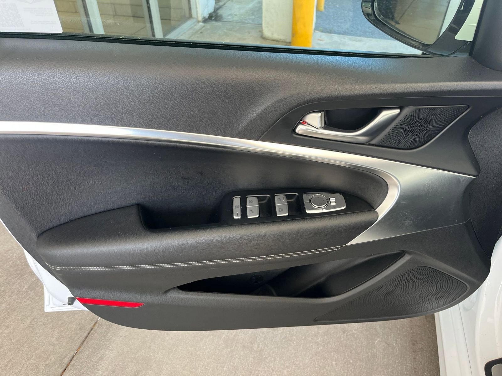 Thumbnail: 2025 Genesis G70 - 18