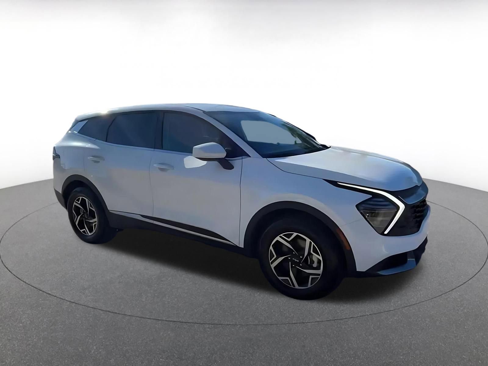 Thumbnail: 2025 Kia Sportage - 2