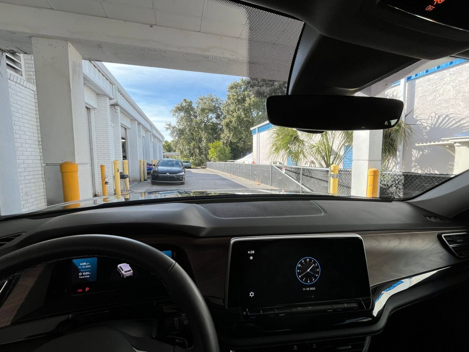 Thumbnail: 2025 Volkswagen Atlas - 33