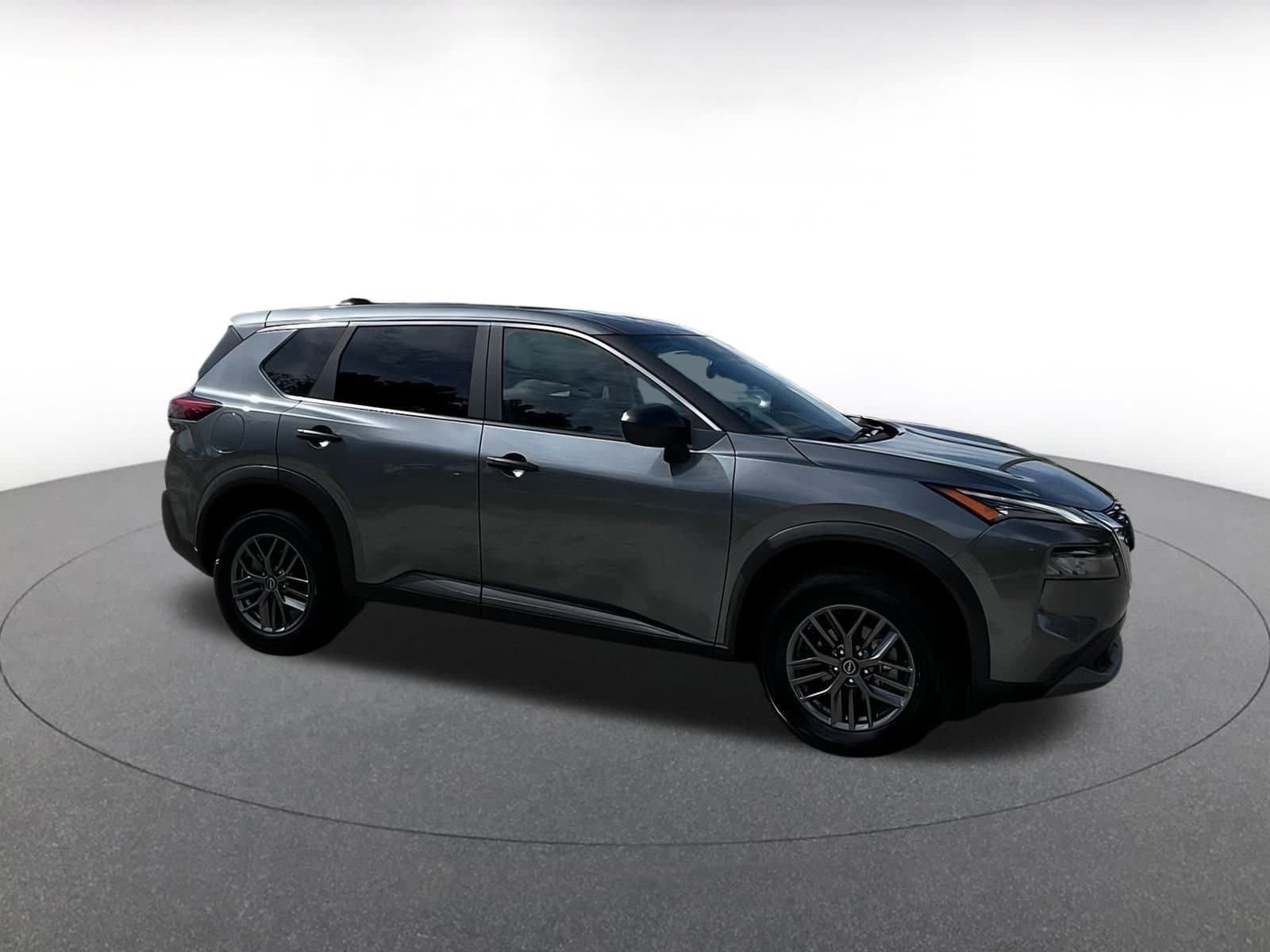 Thumbnail: 2023 Nissan Rogue - 1