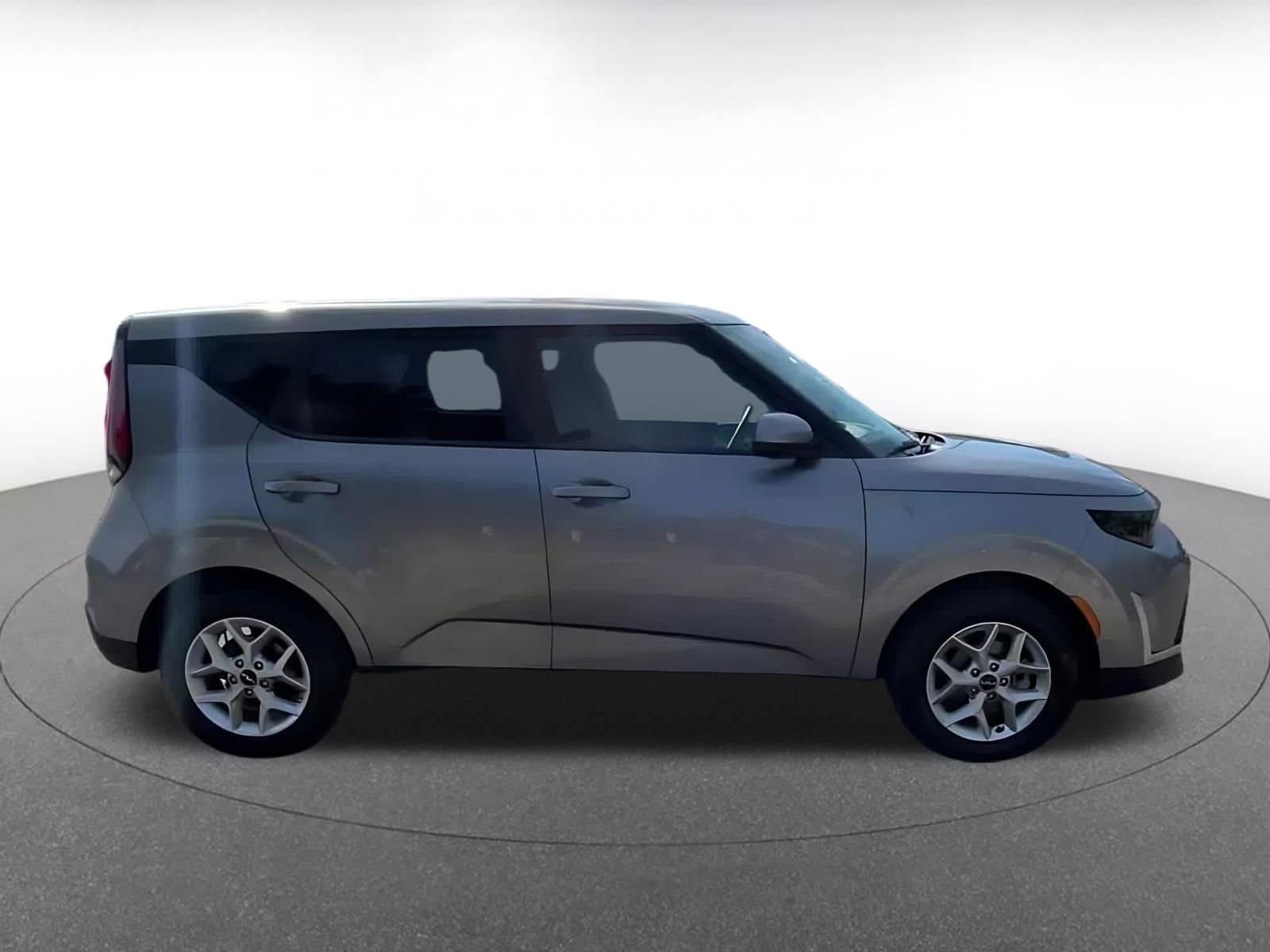 Thumbnail: 2025 Kia Soul - 16