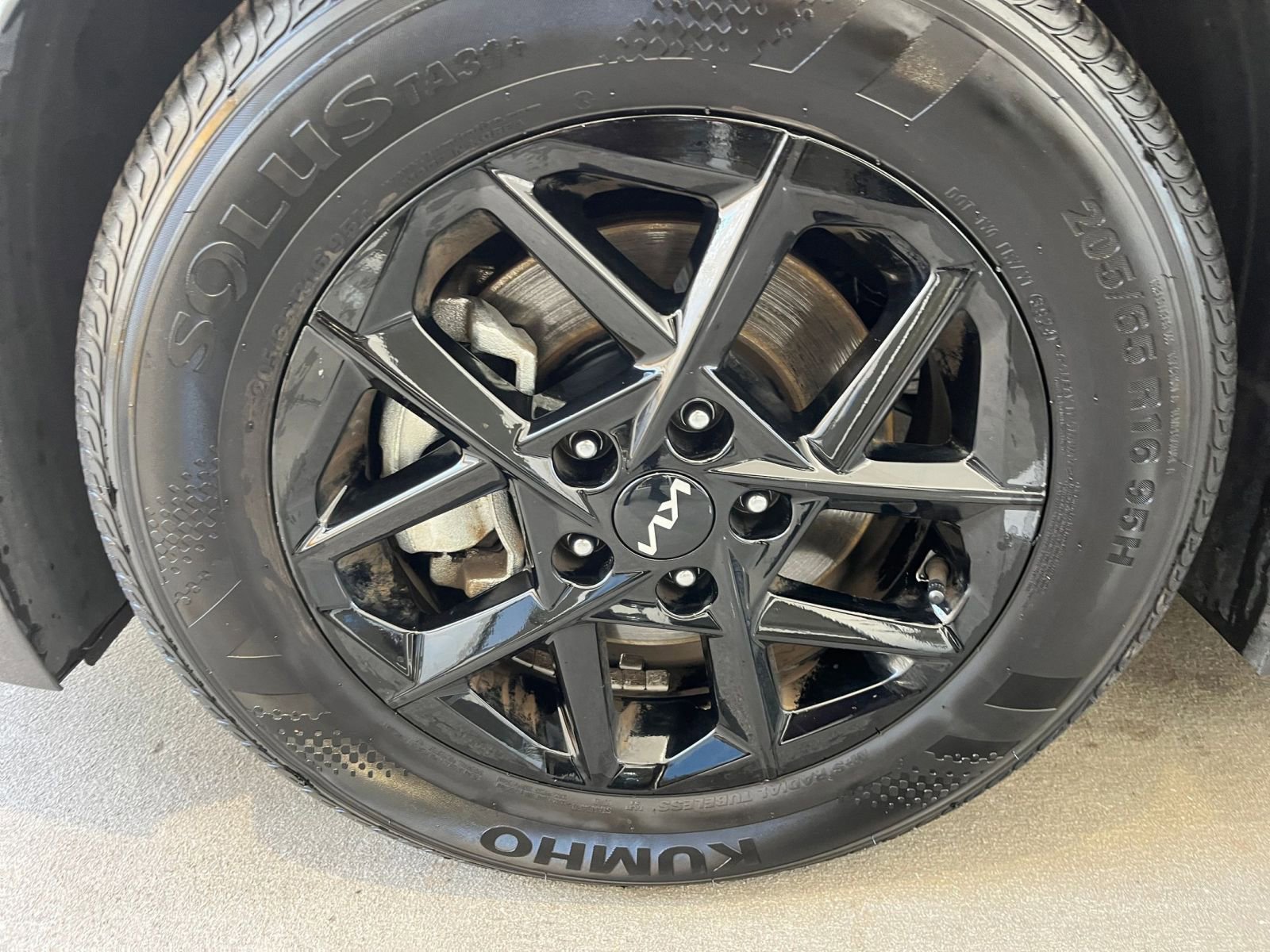 Thumbnail: 2025 Kia K5 - 31