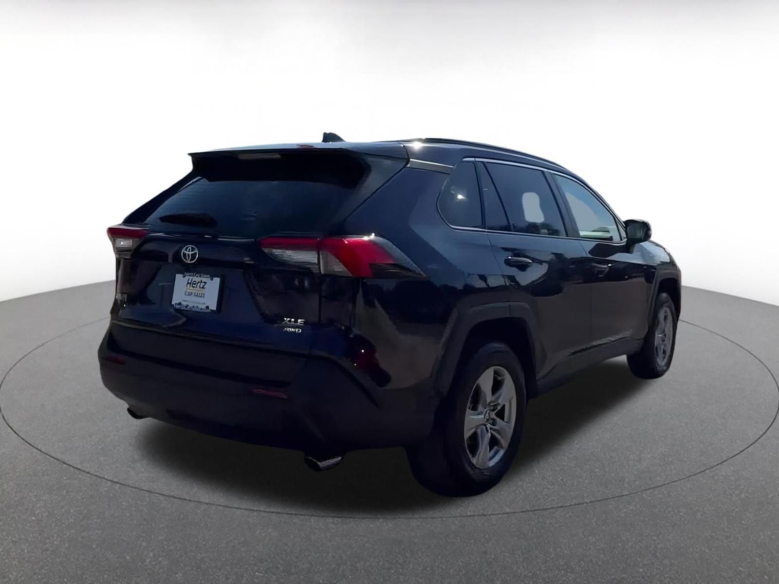 Thumbnail: 2025 Toyota RAV4 - 15