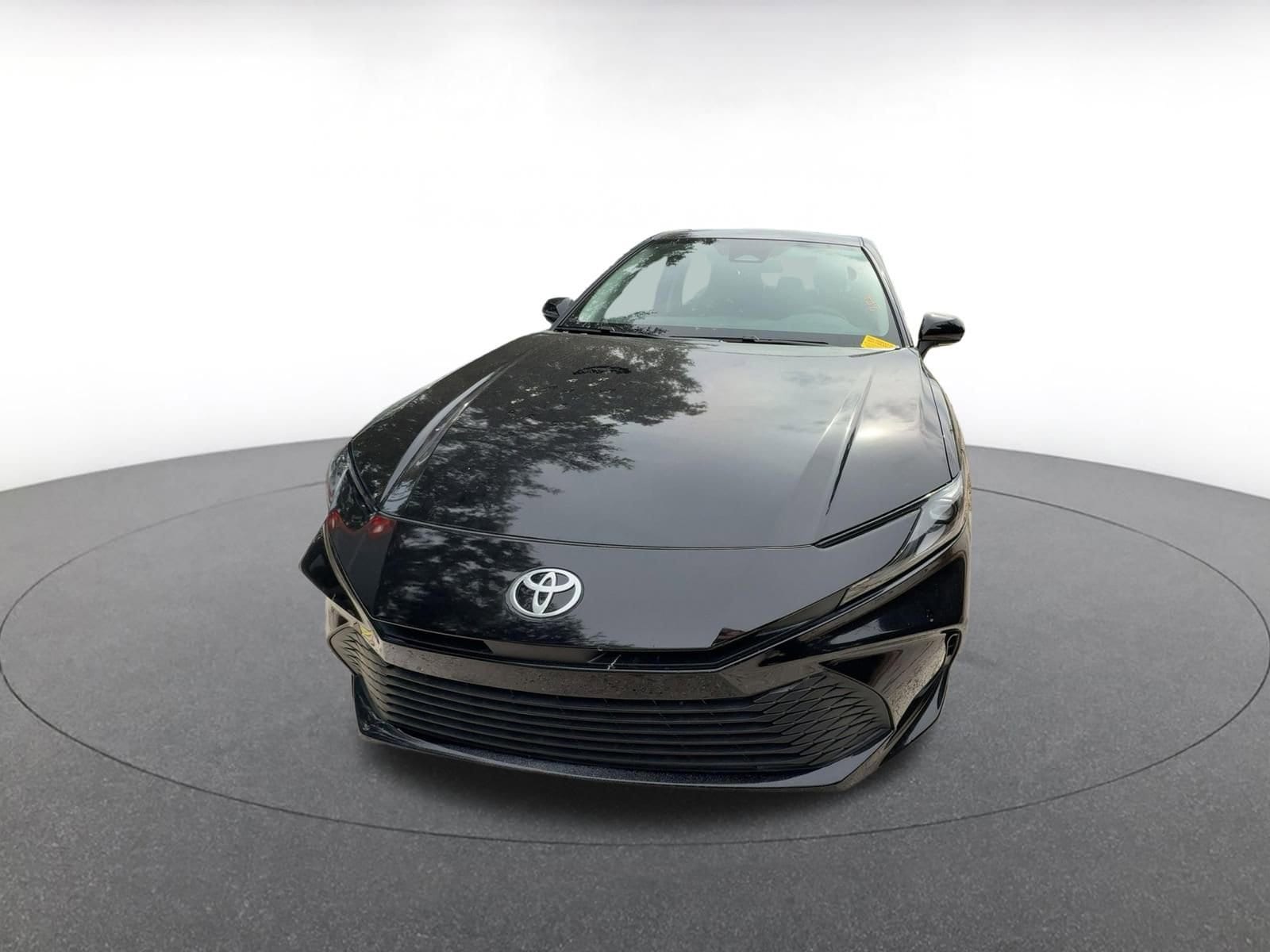 Thumbnail: 2025 Toyota Camry - 3