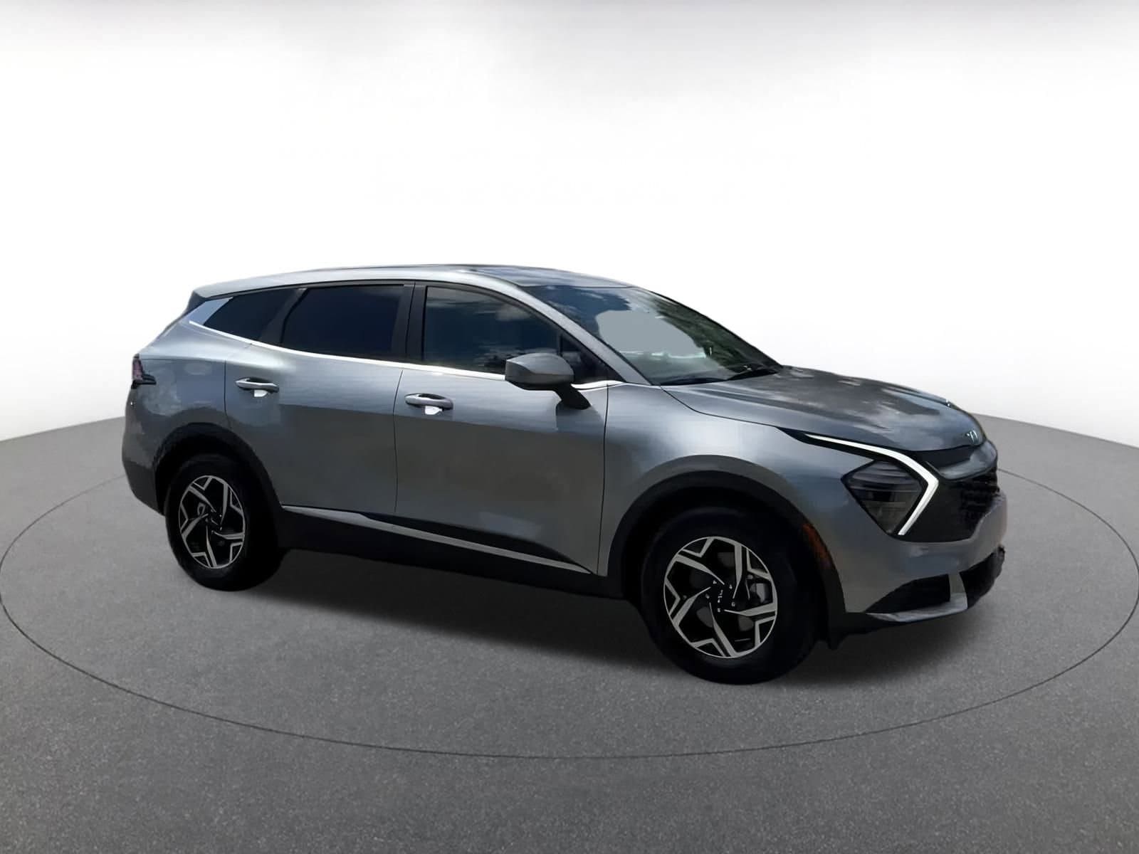 Thumbnail: 2024 Kia Sportage - 2