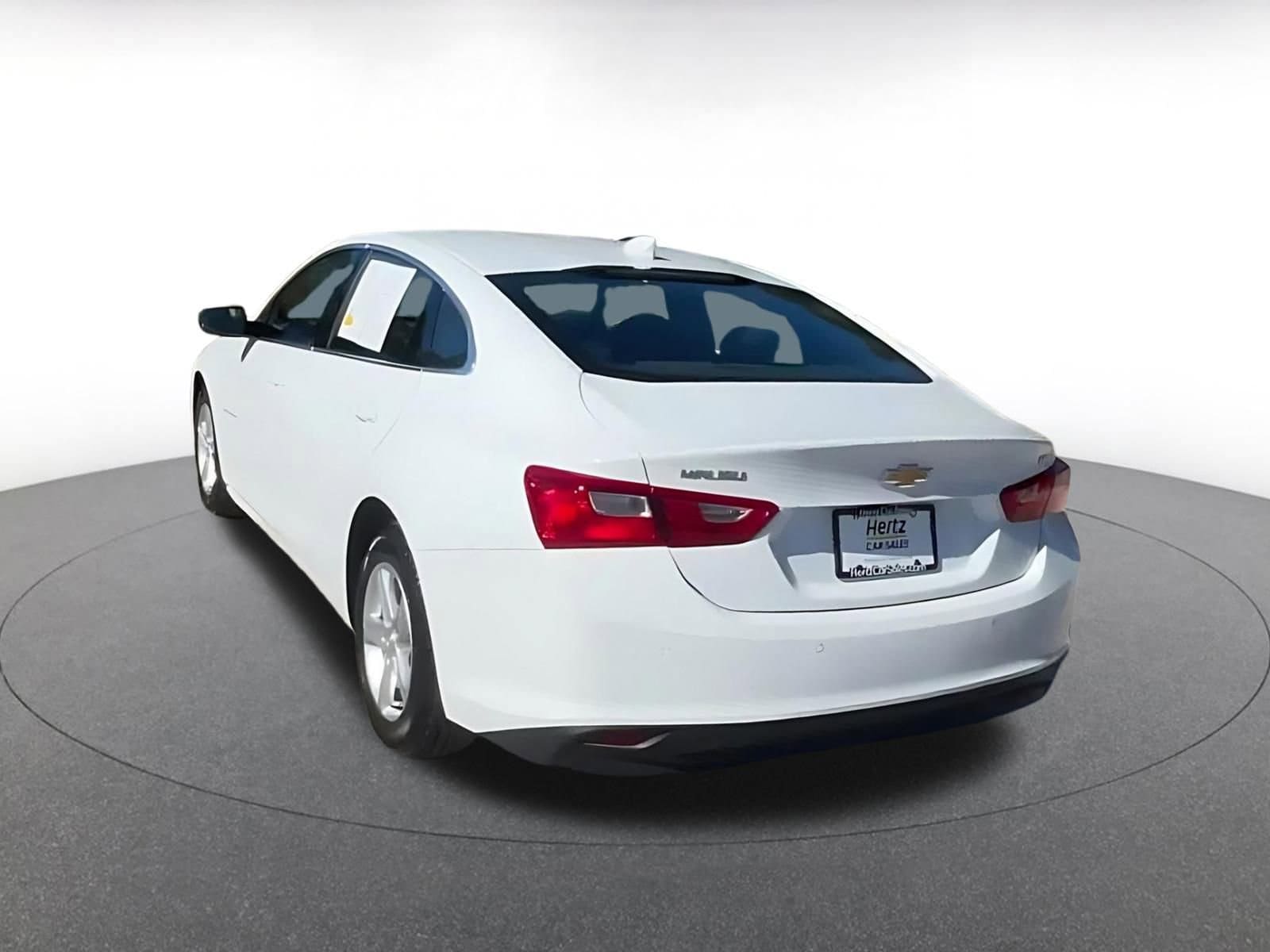 Thumbnail: 2024 Chevrolet Malibu - 11