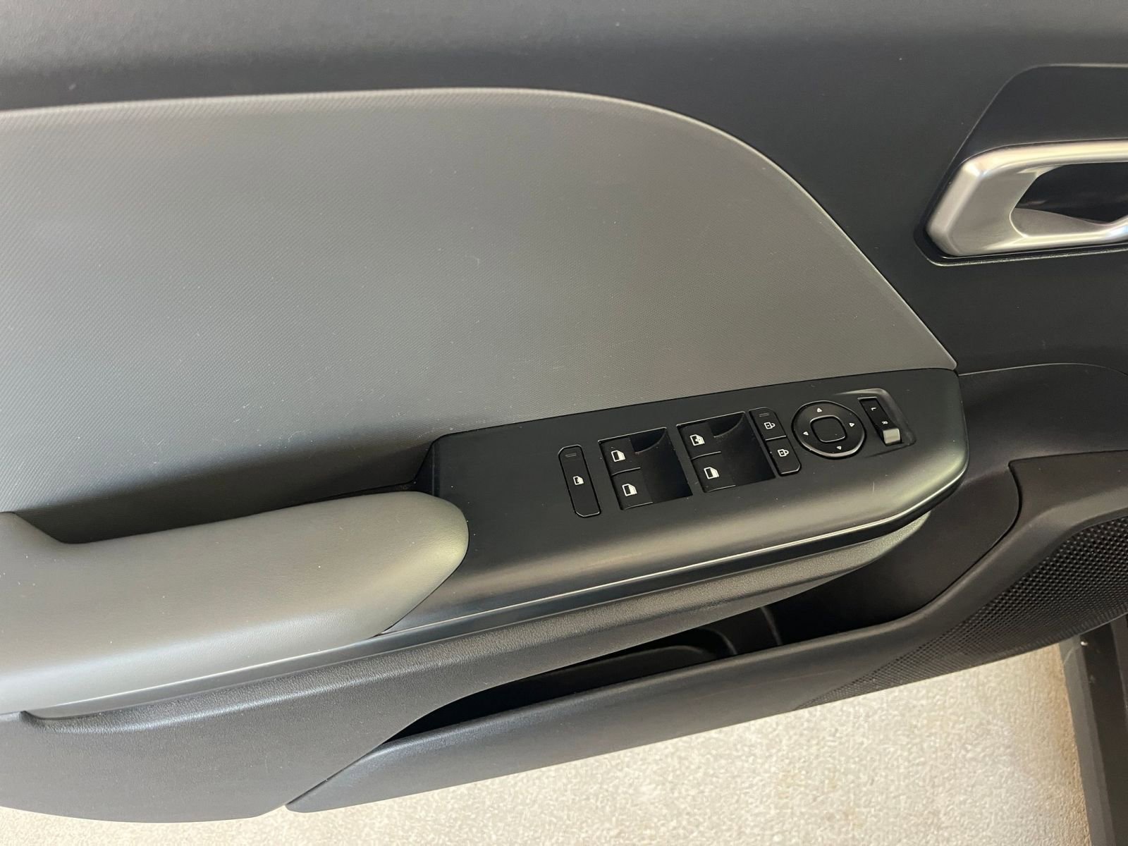 Thumbnail: 2025 Kia K4 - 18