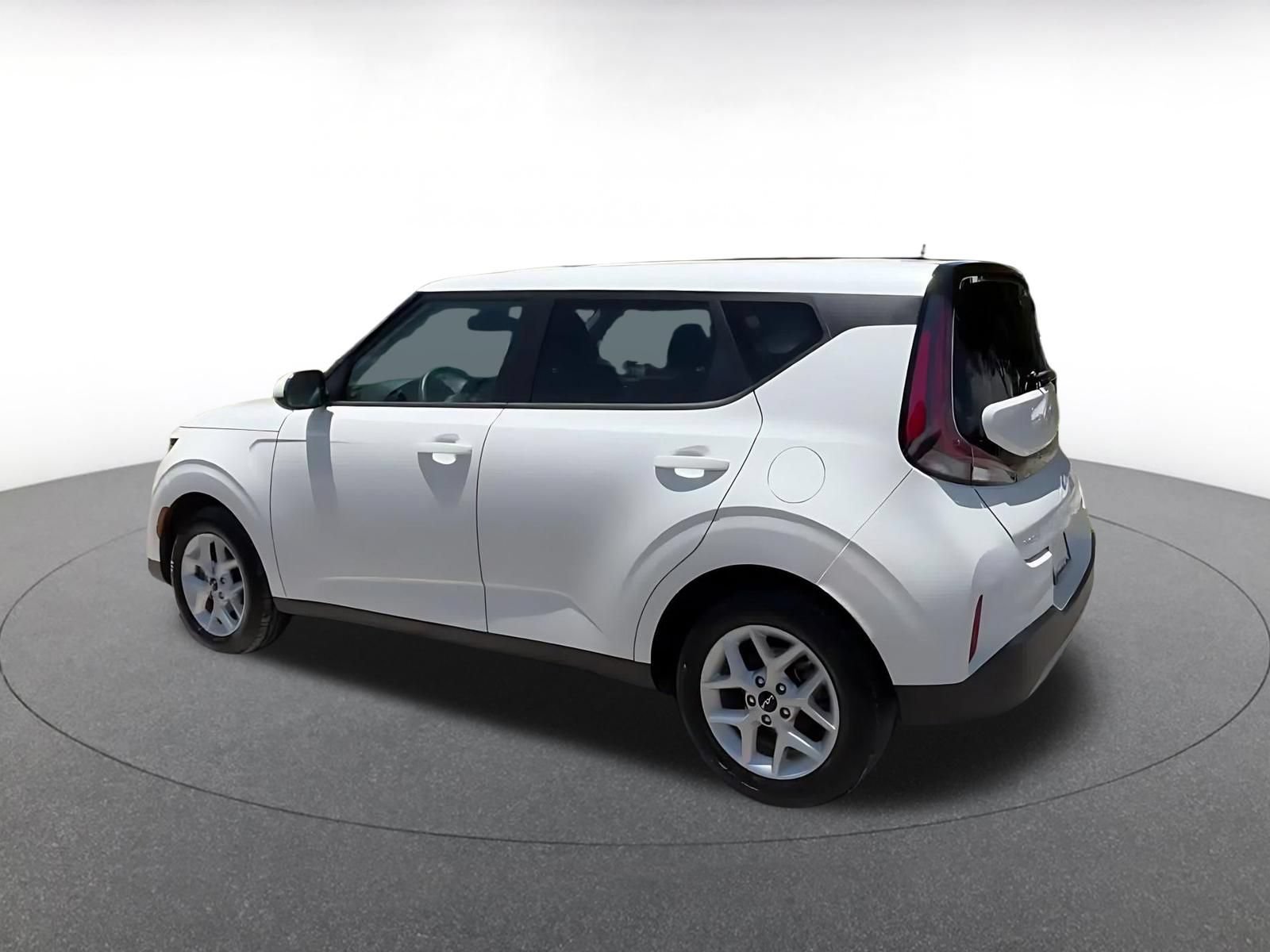 Thumbnail: 2025 Kia Soul - 10