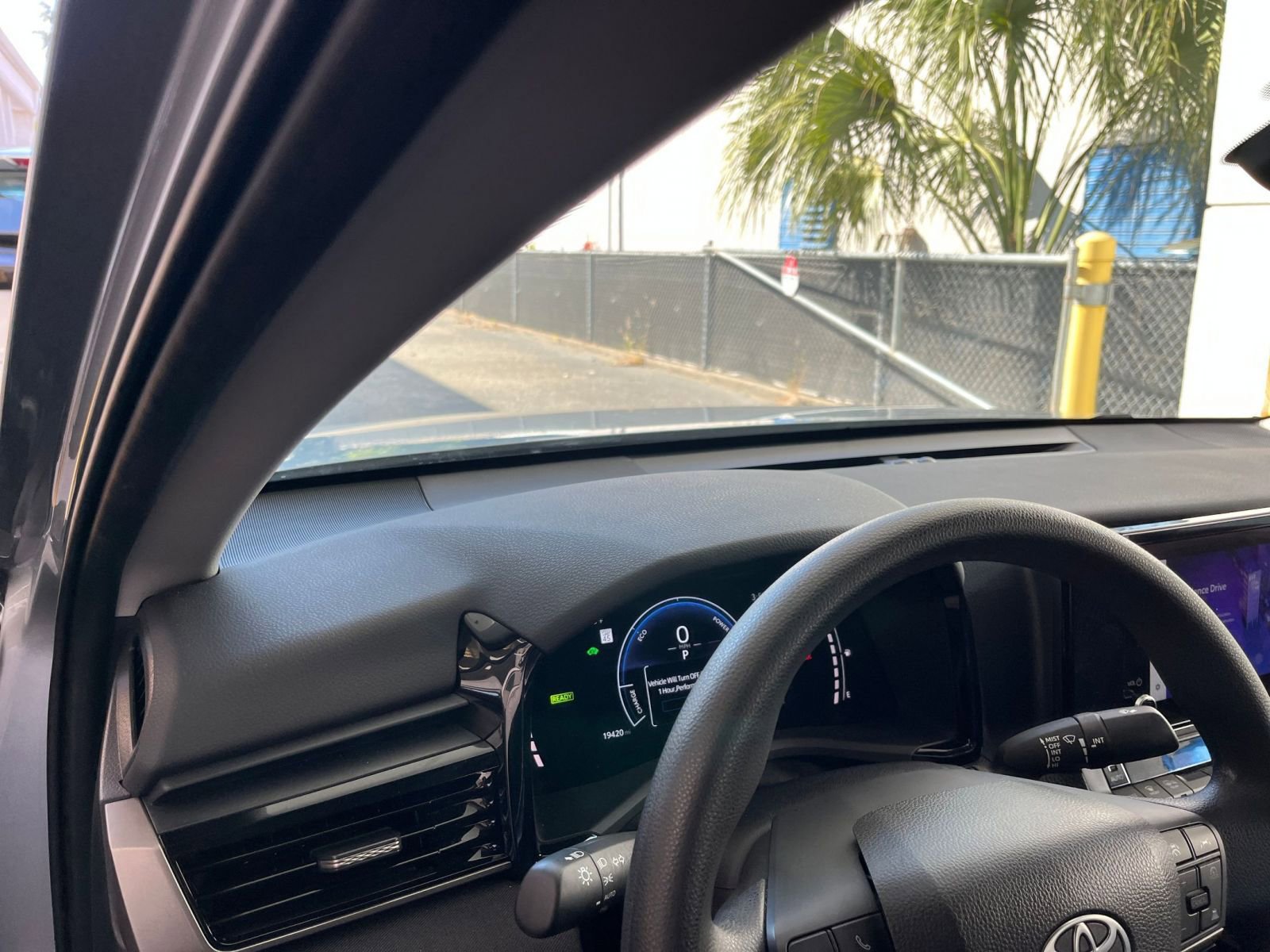 Thumbnail: 2025 Toyota Camry - 34