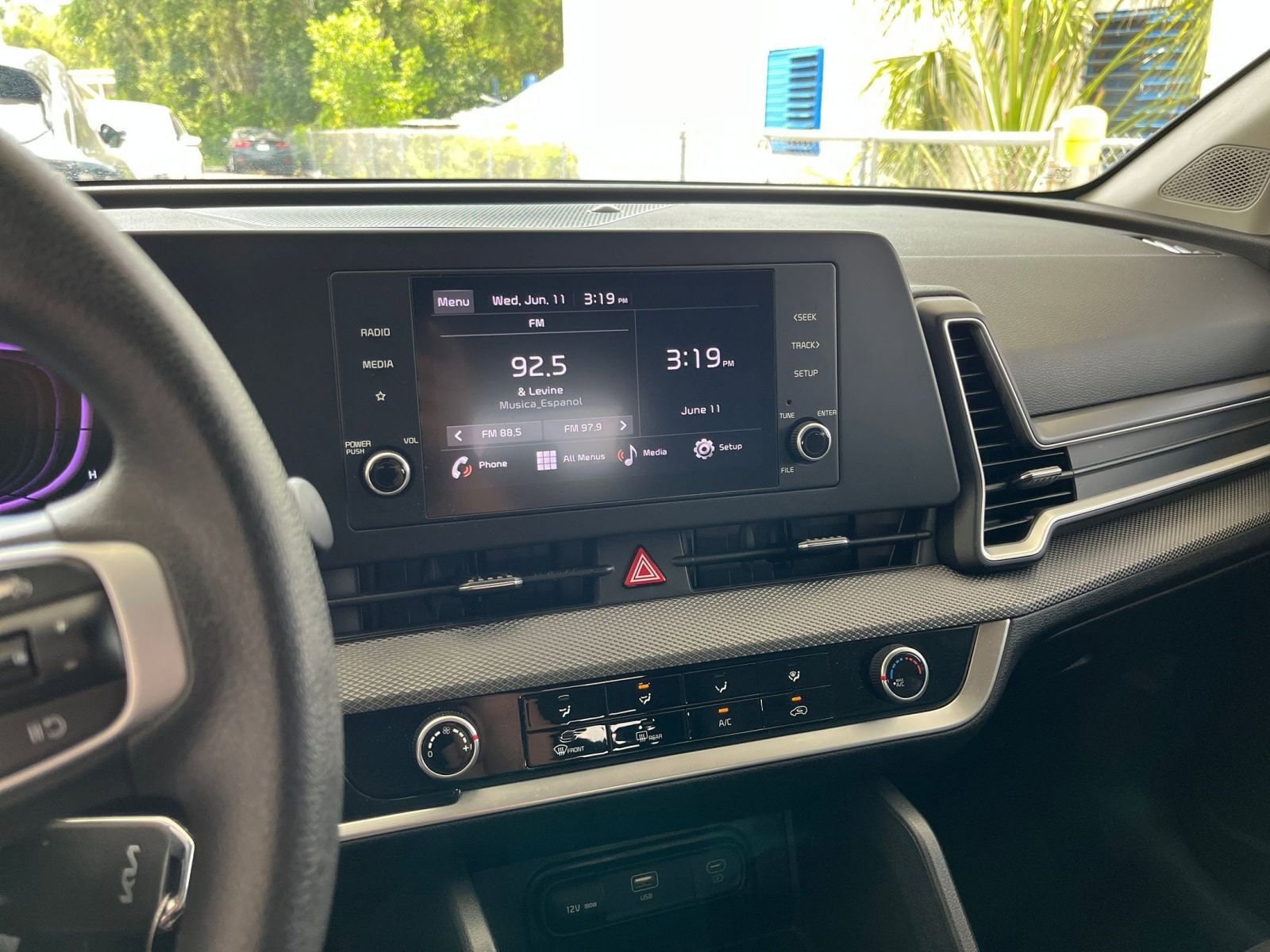 2024 Kia Sportage LX 18