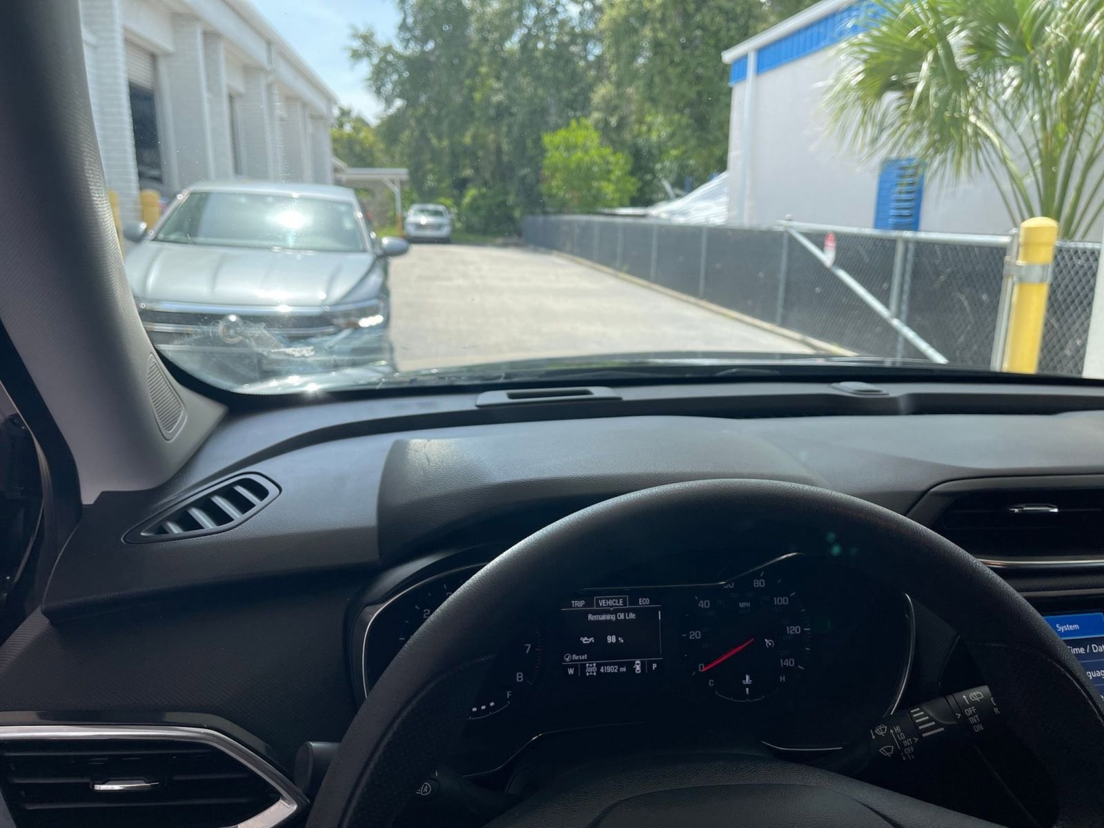 Thumbnail: 2023 Chevrolet TrailBlazer - 34