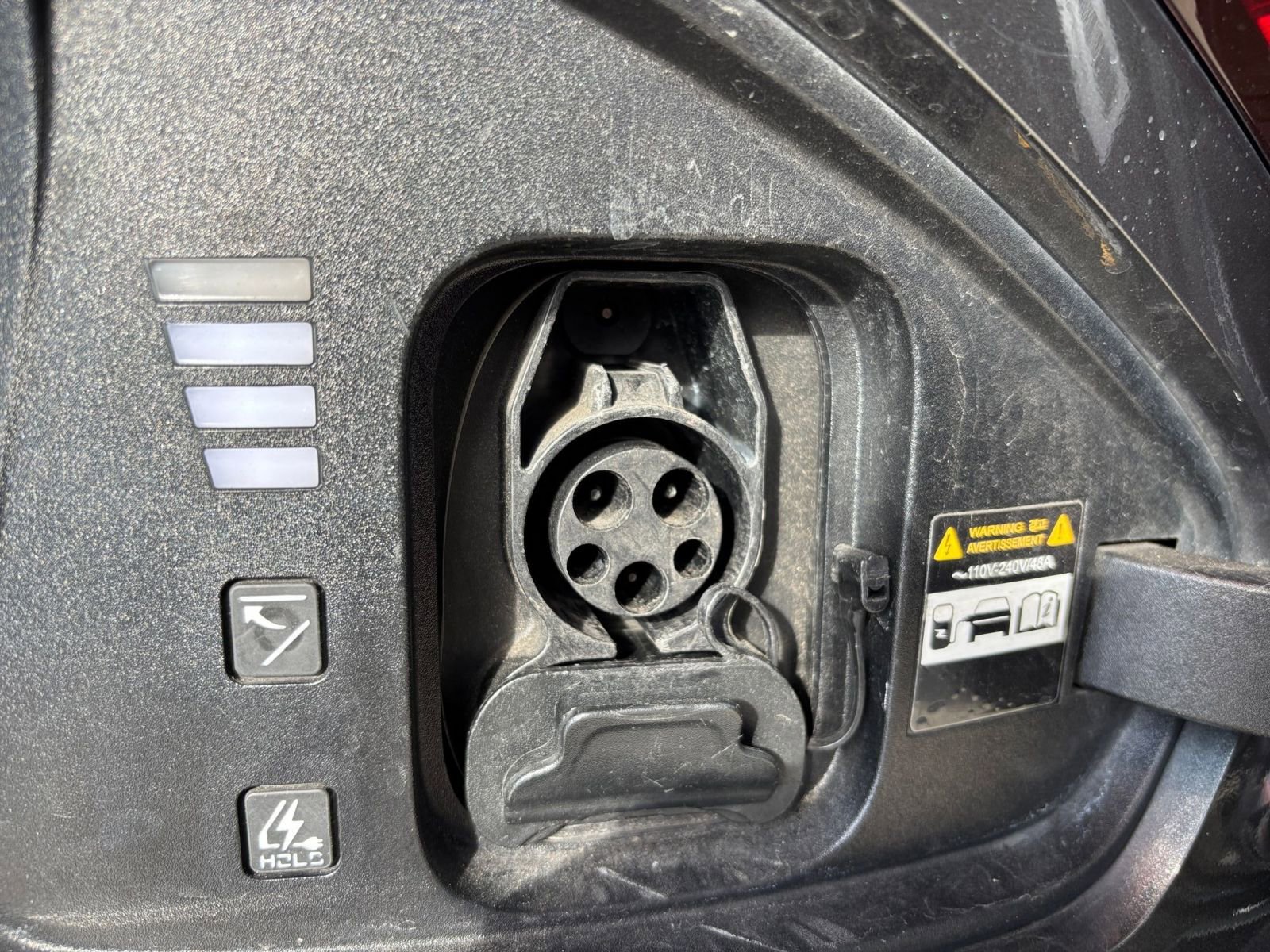 Thumbnail: 2023 Kia EV6 - 22