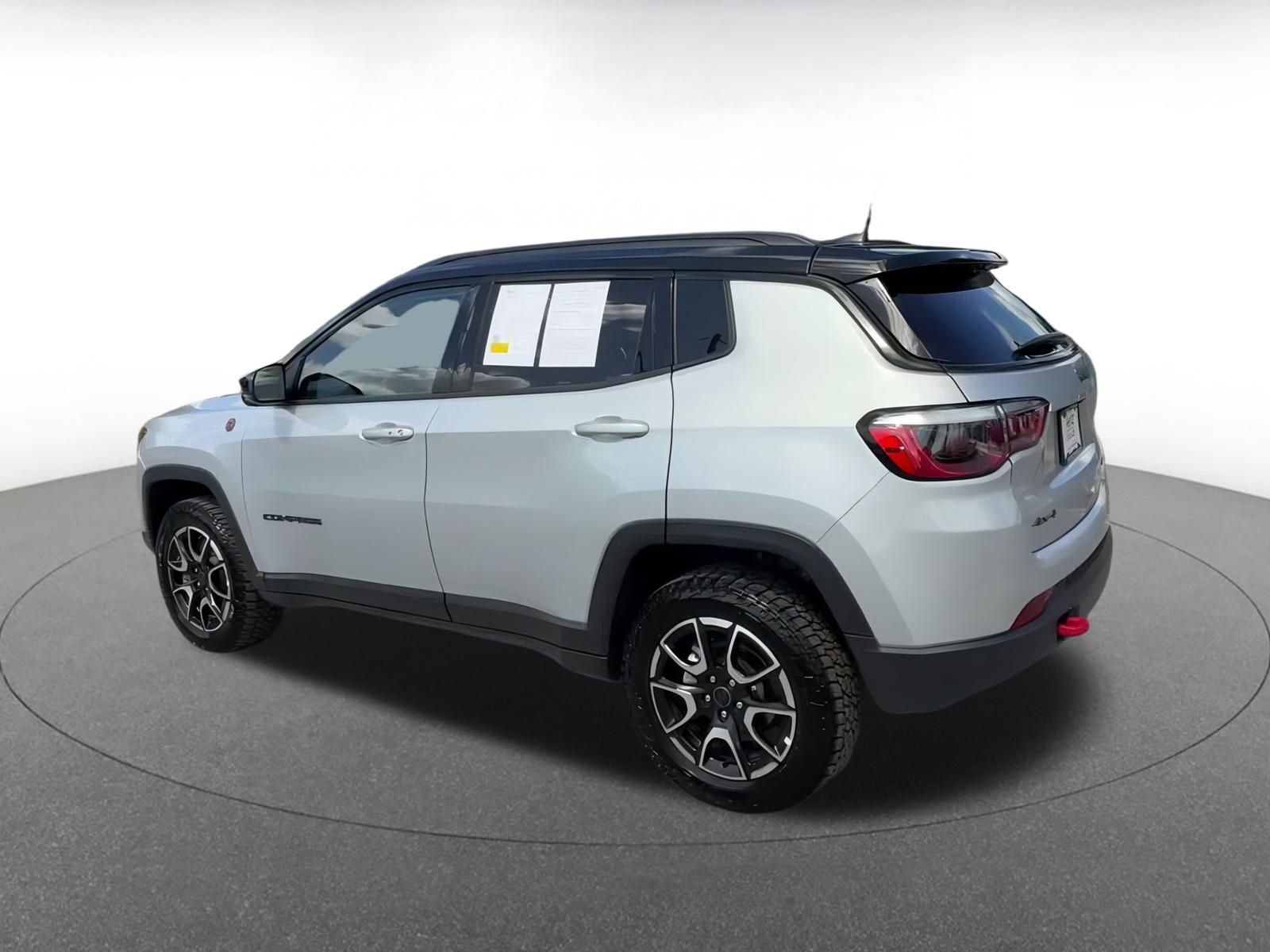 Thumbnail: 2025 Jeep Compass - 10