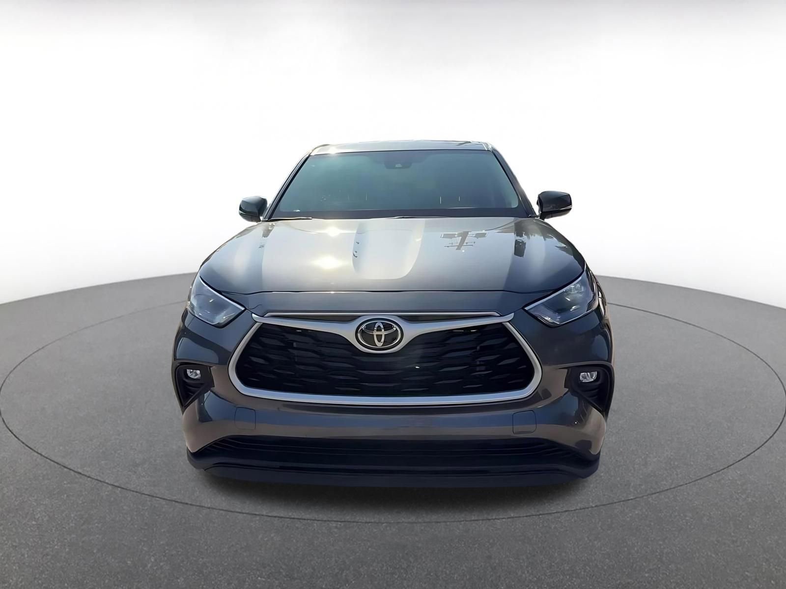 Thumbnail: 2025 Toyota Highlander - 4