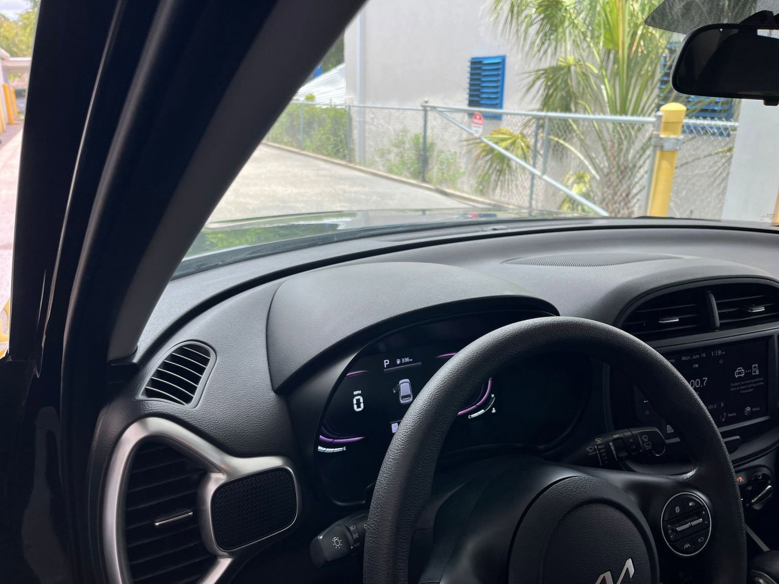 Thumbnail: 2023 Kia Soul - 34