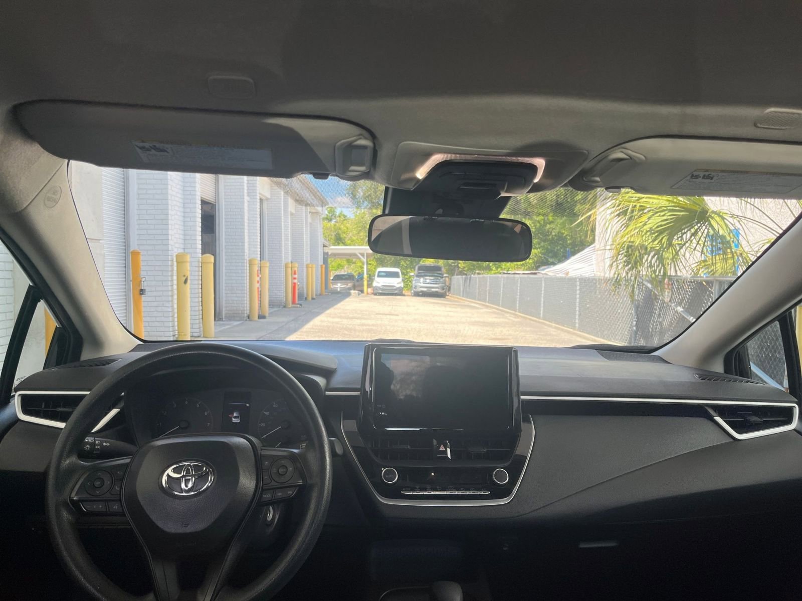 Thumbnail: 2025 Toyota Corolla - 31