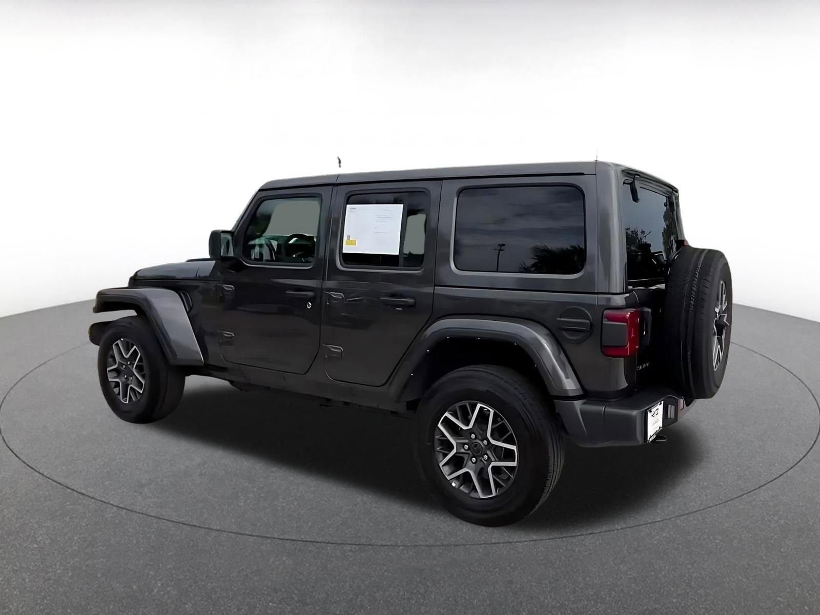 Thumbnail: 2025 Jeep Wrangler - 10