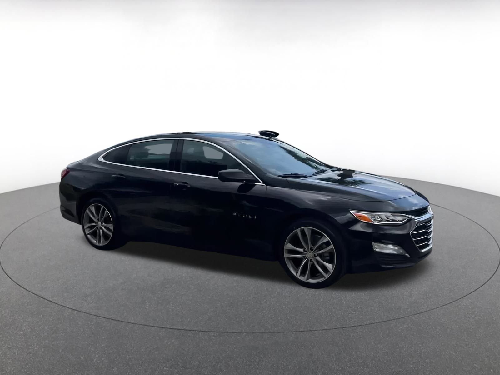 Thumbnail: 2024 Chevrolet Malibu - 2