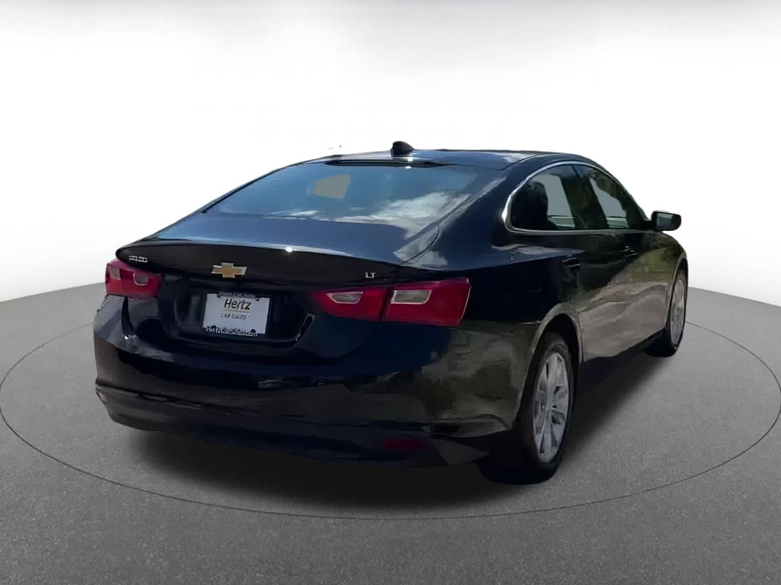 Thumbnail: 2023 Chevrolet Malibu - 15