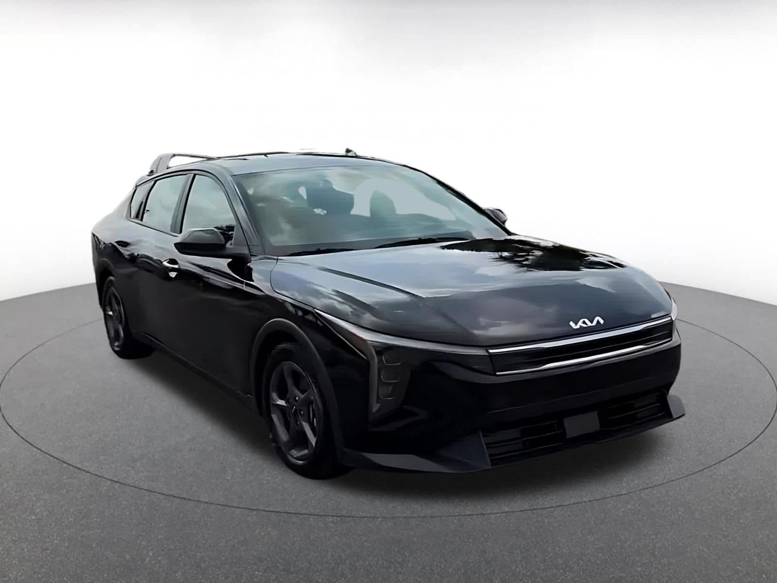Thumbnail: 2025 Kia K4 - 3