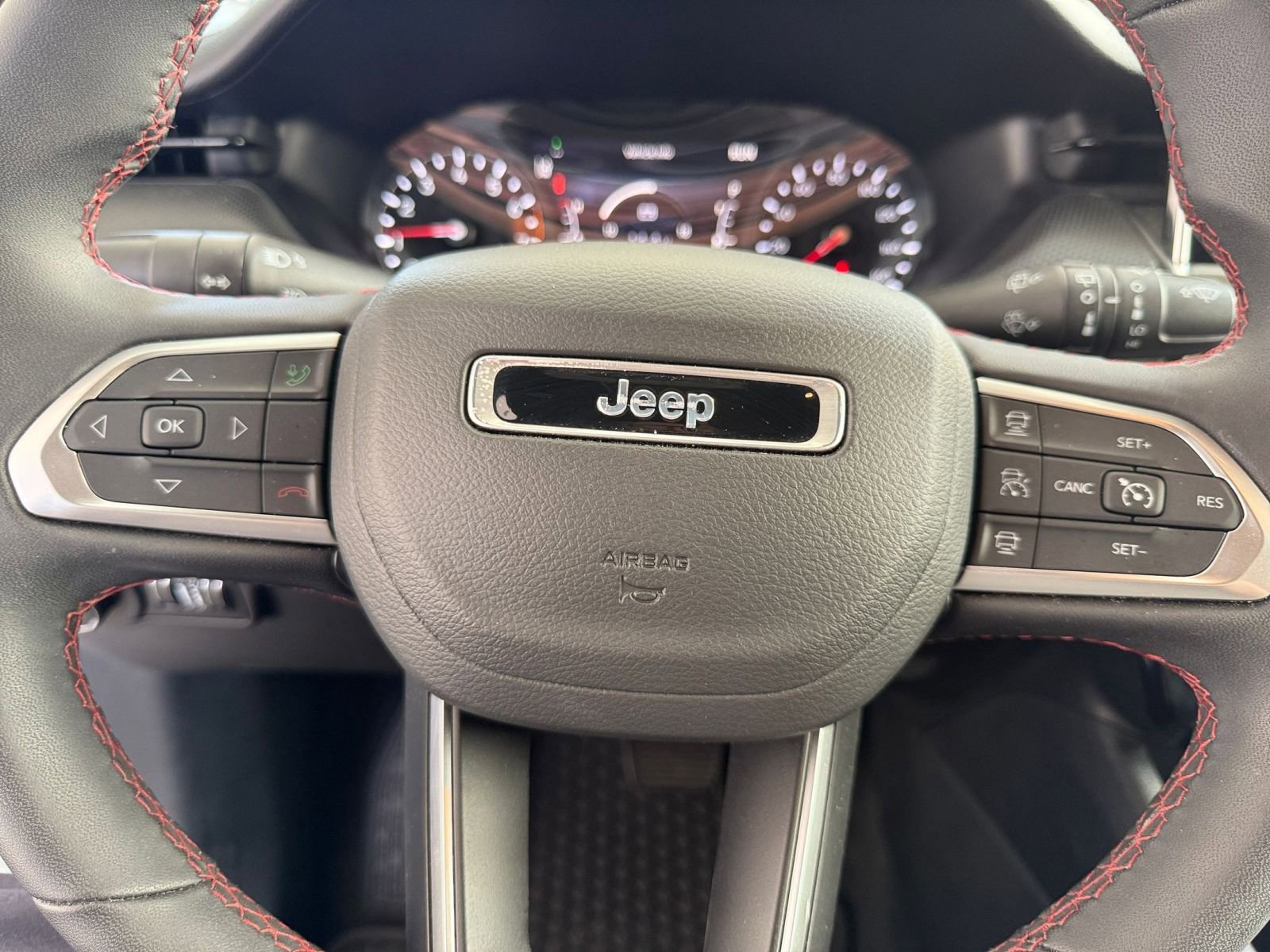 Thumbnail: 2025 Jeep Compass - 28