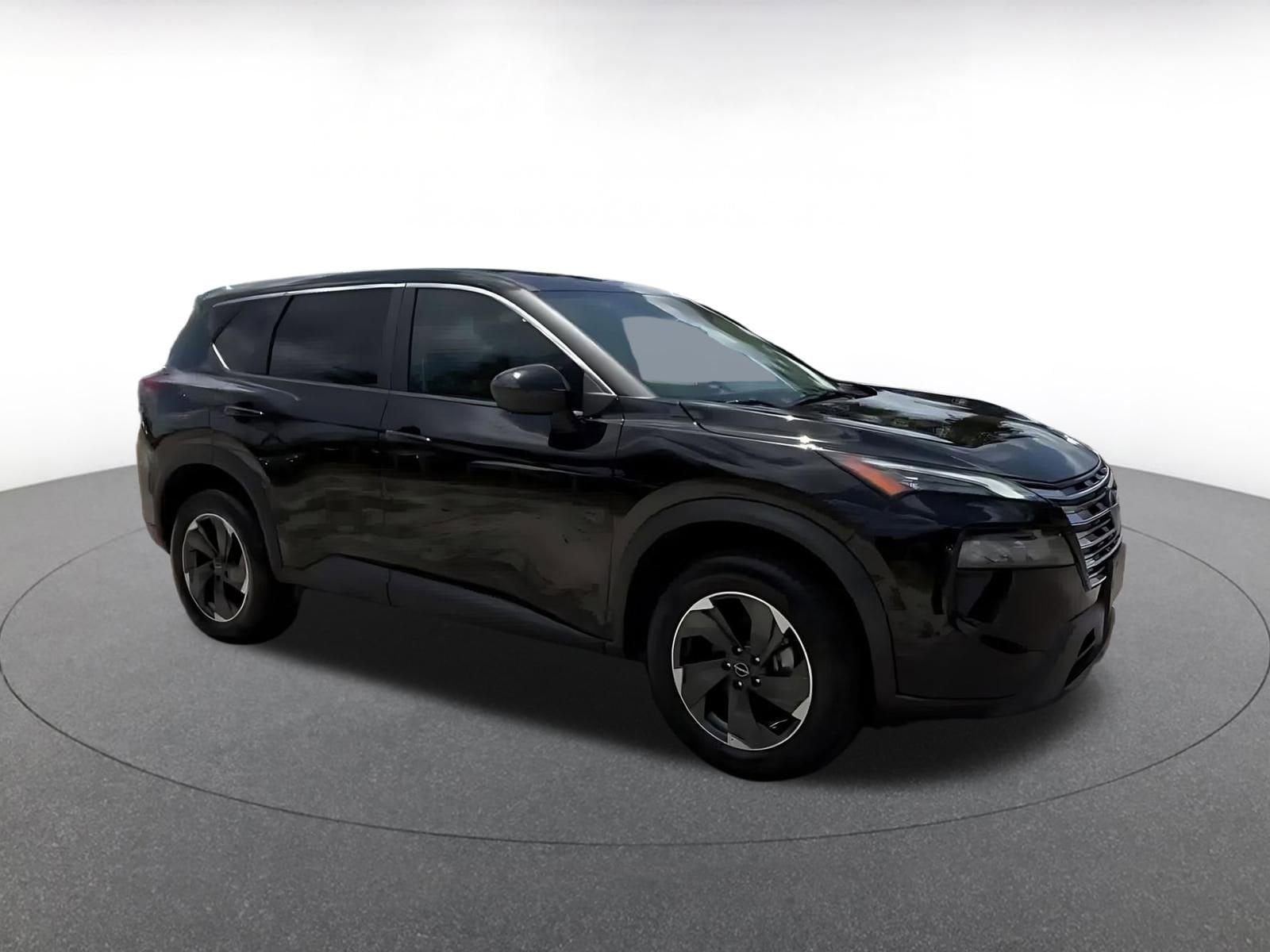 Thumbnail: 2025 Nissan Rogue - 2