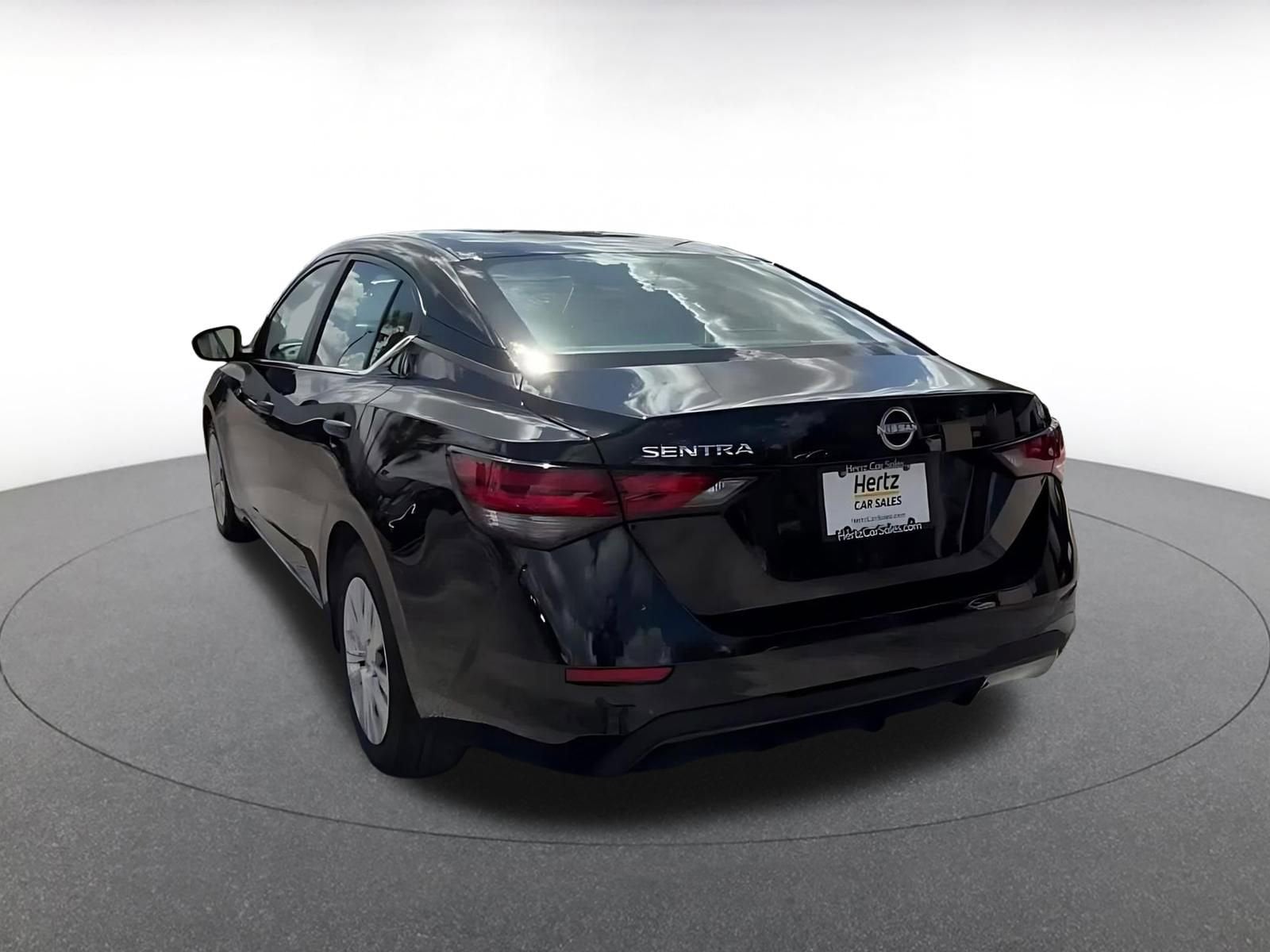 Thumbnail: 2025 Nissan Sentra - 11
