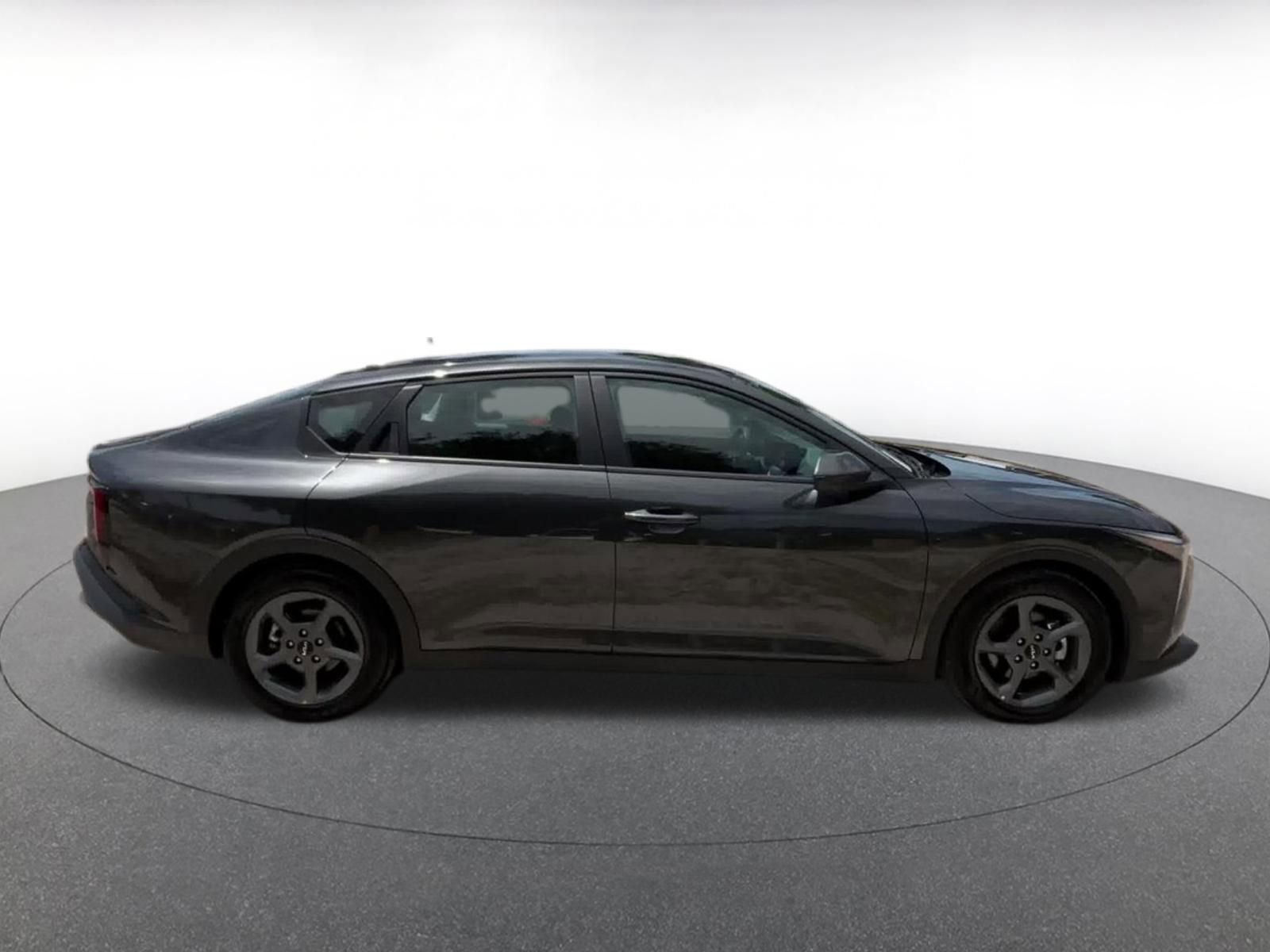 Thumbnail: 2025 Kia K4 - 16