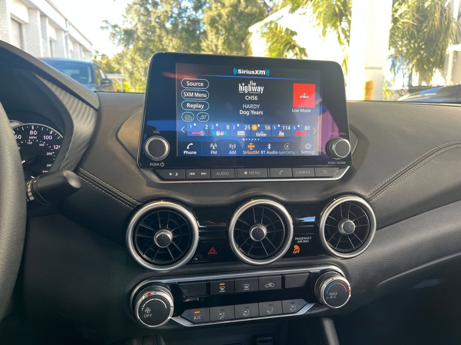 Thumbnail: 2025 Nissan Sentra - 18