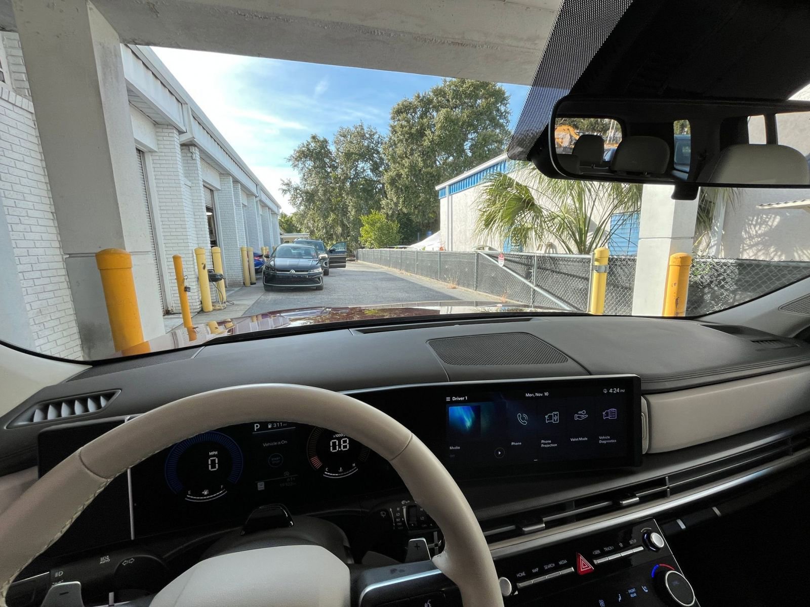 Thumbnail: 2025 Hyundai Santa Fe - 33