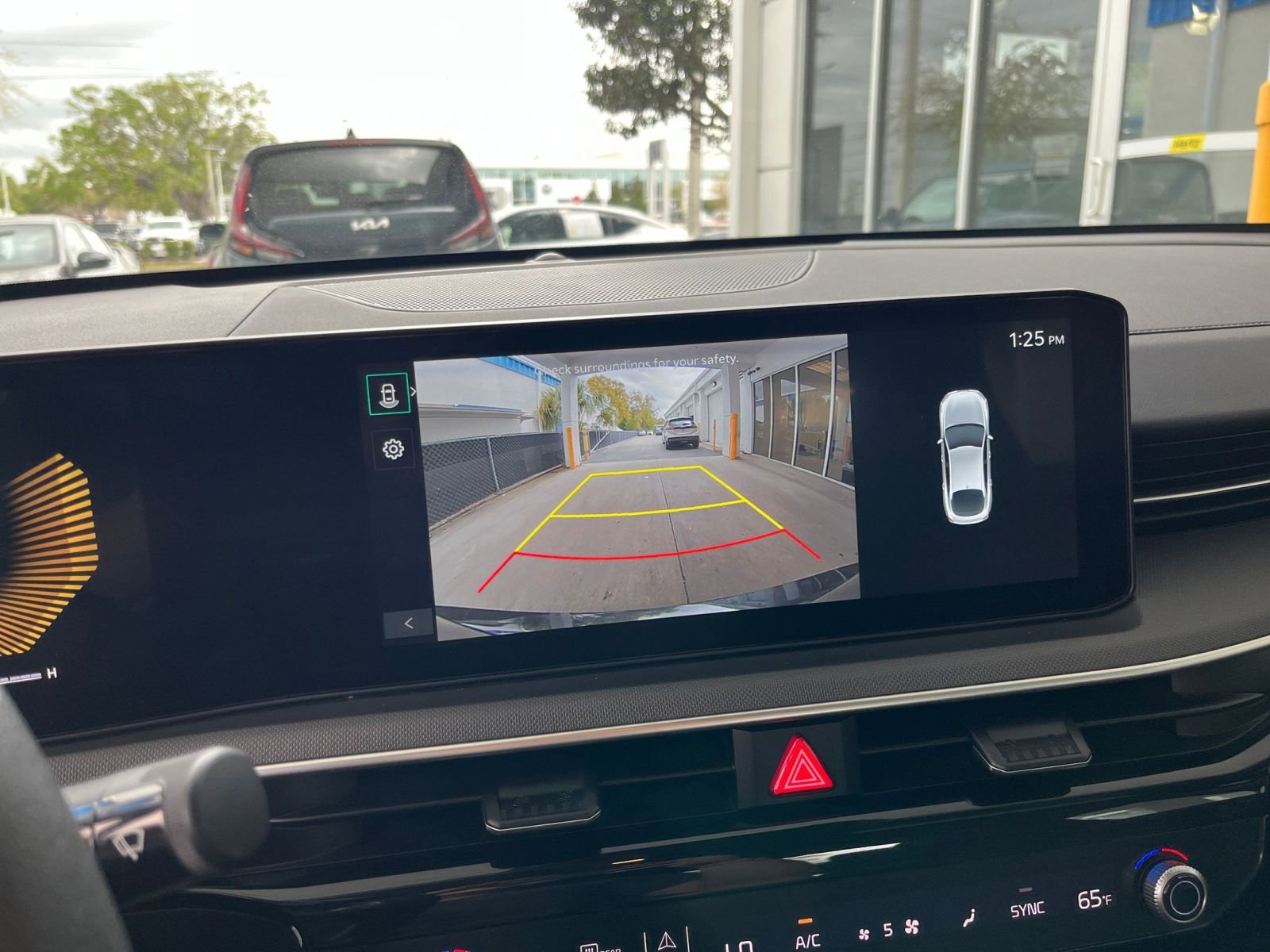 Thumbnail: 2025 Kia K5 - 24