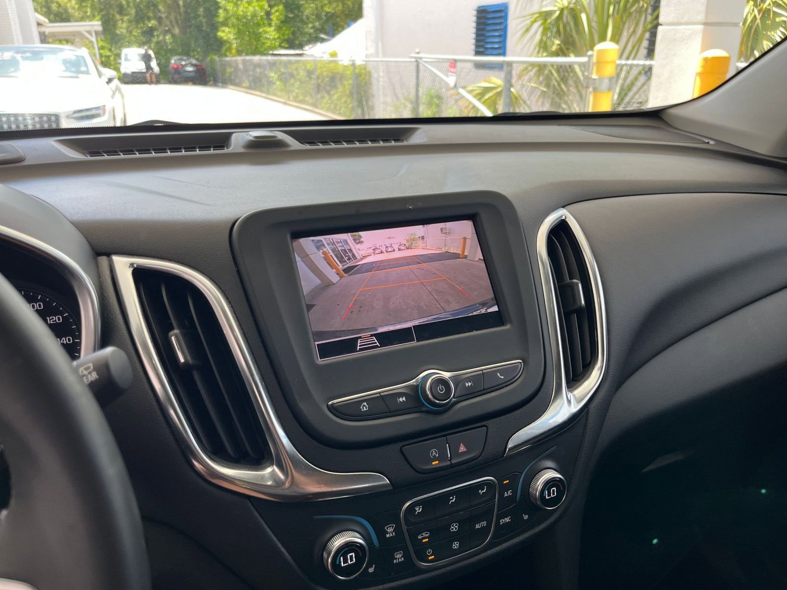 Thumbnail: 2024 Chevrolet Equinox - 17