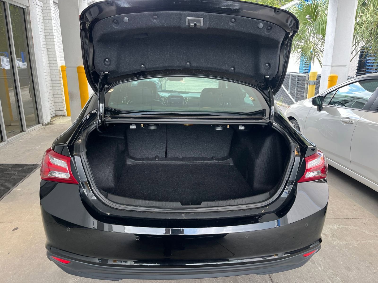 Thumbnail: 2024 Chevrolet Malibu - 31